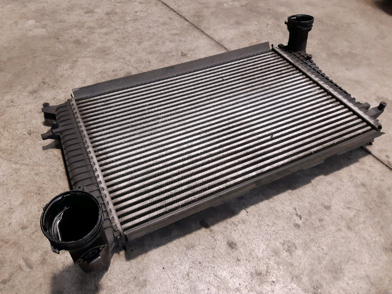 Radiatore intercooler Vw passat 2.0tdi 2009 INCO168