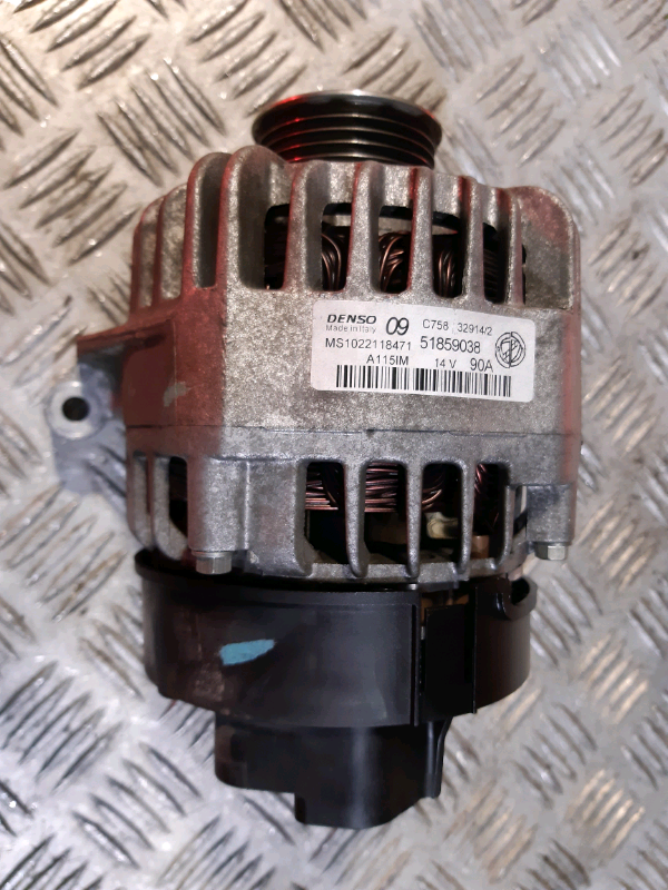 Alternatore usato Fiat 500 1.2b 2009 ALT652 51859036