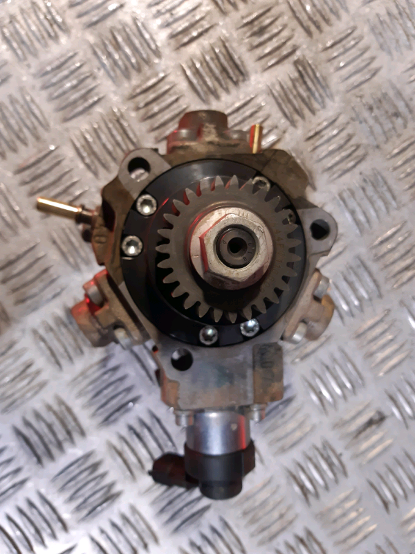 Pompa iniezione usata Renault/Nissan 2.0dci 0445010170 BOSCH