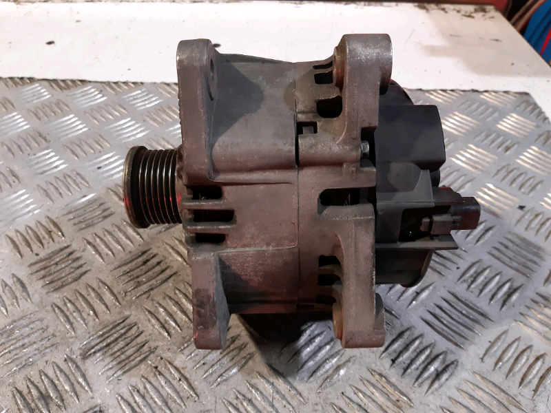 Alternatore usato Renault trafic 2.0 dci ALT655 2542966E