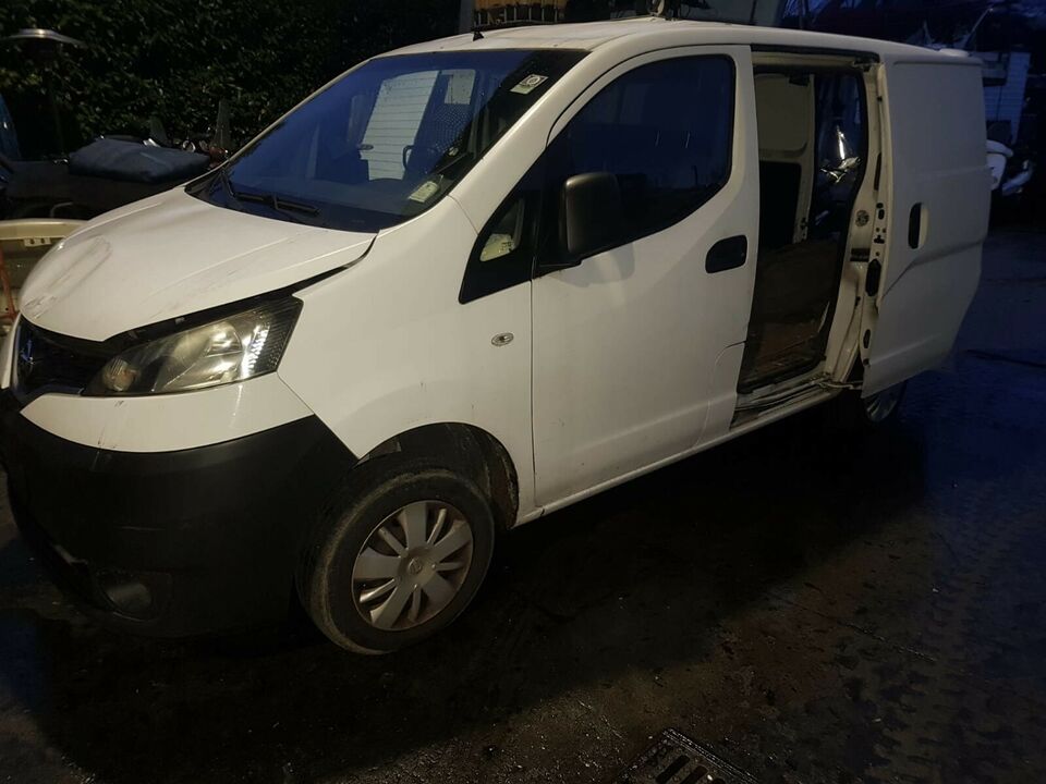 Nissan NV200 1.5 dci anno 2013 VAN per ricambi