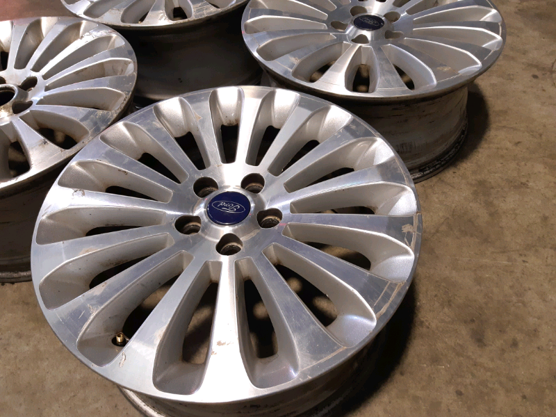 N.4 cerchi in lega 17&quot; Ford mondeo 2012 7,5jx17 EH2 ET55