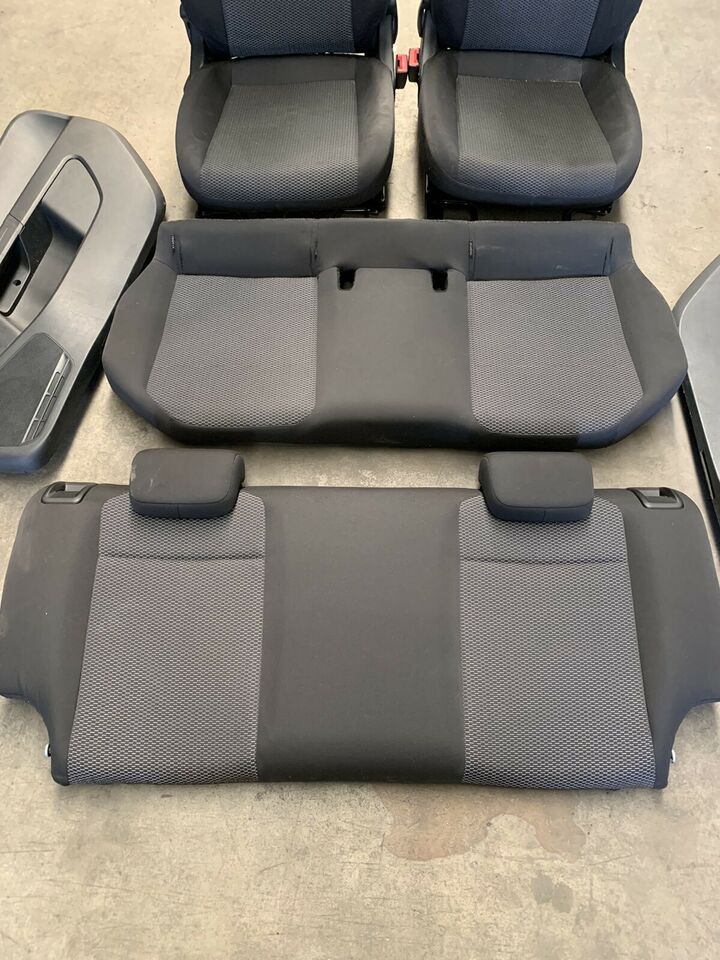 Interno / sedili Seat Mii  2016  3P tessuto grigio con panelli