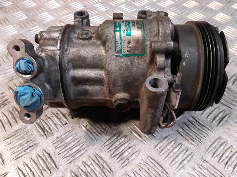 Compressore clima usato Renault clio 1.2 b 2004 COMU654 8200037068