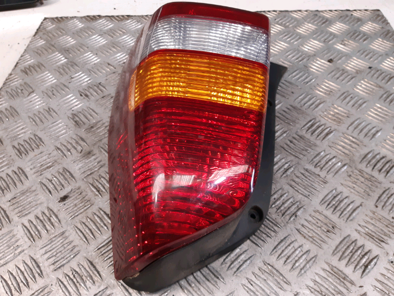 Fanale post DX Mazda tribute 3.0 V6 2004 FANU1052