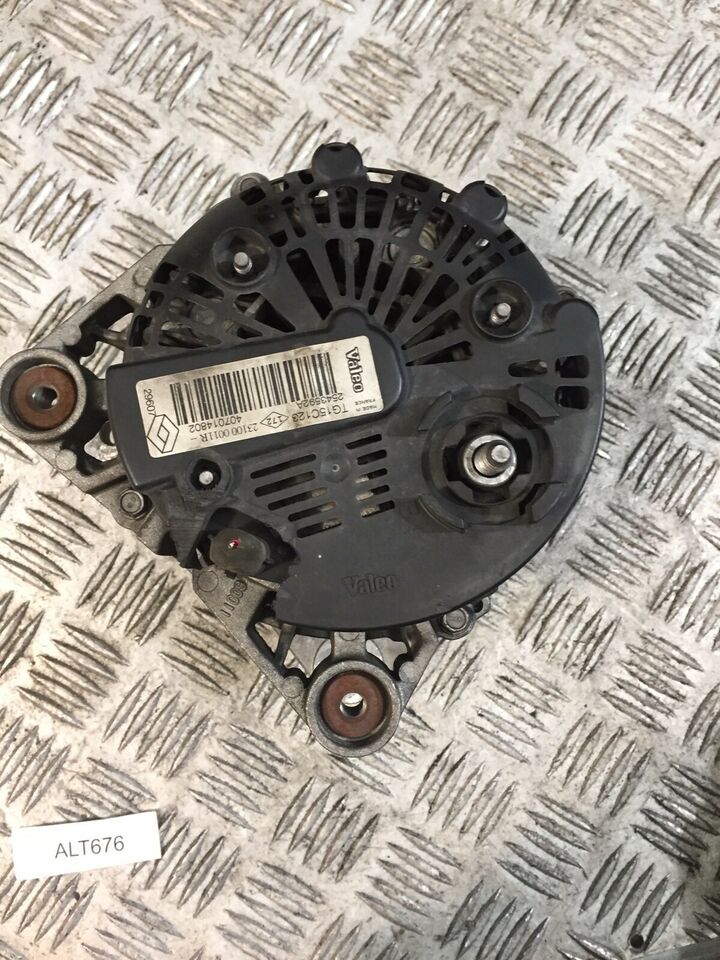 Alternatore Renault Laguna 2.0b 16V &#039;2009&#039; 2543592A ALT676