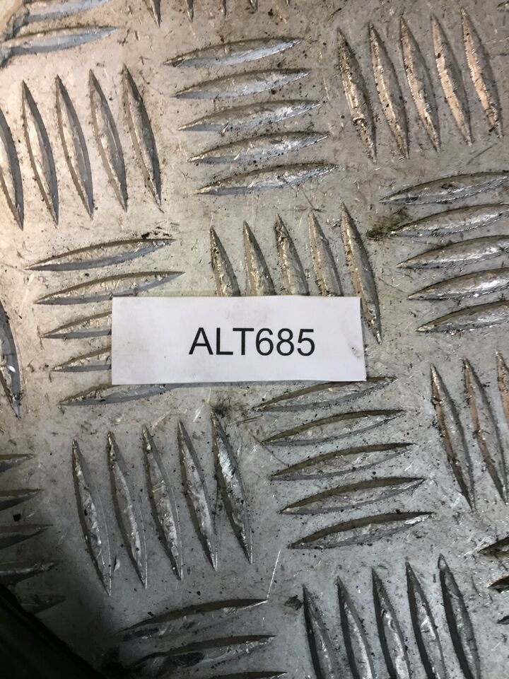 Alternatore A.R. 147 1.6 b 71780133 ALT685