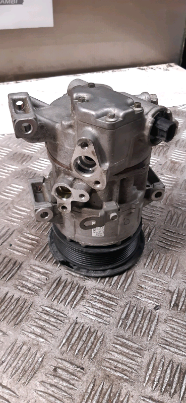 Compressore clima Toyota Rav4 2.2 TDI 2009 2AD 4472601257 COMU686