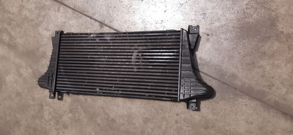 Intercooler Jeep Grand Cherokee 3.0CDI V6 2009 880897V INCO185