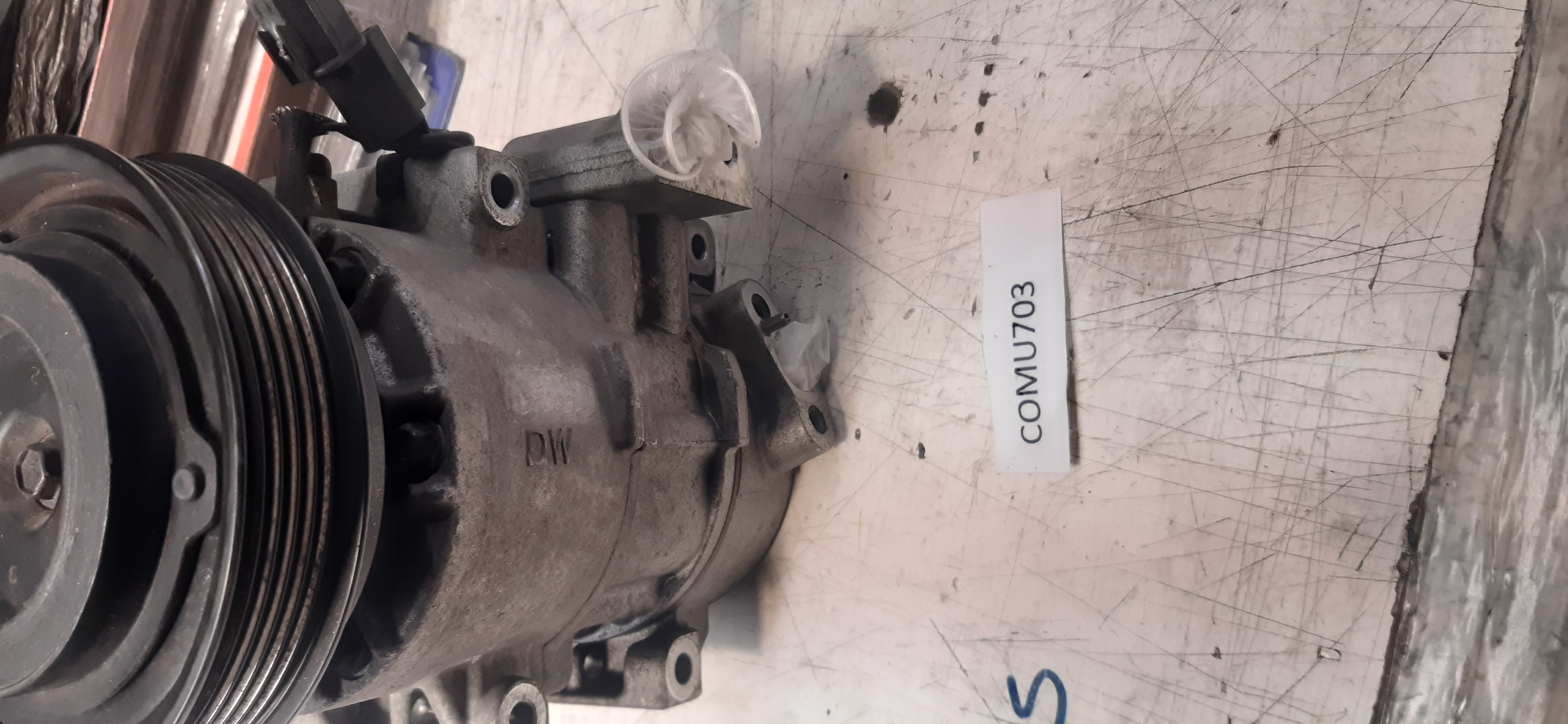 Compressore clima HYUNDAI VELOSTER 4PORTE ANNO 2013 1.6B G4FD COMU703