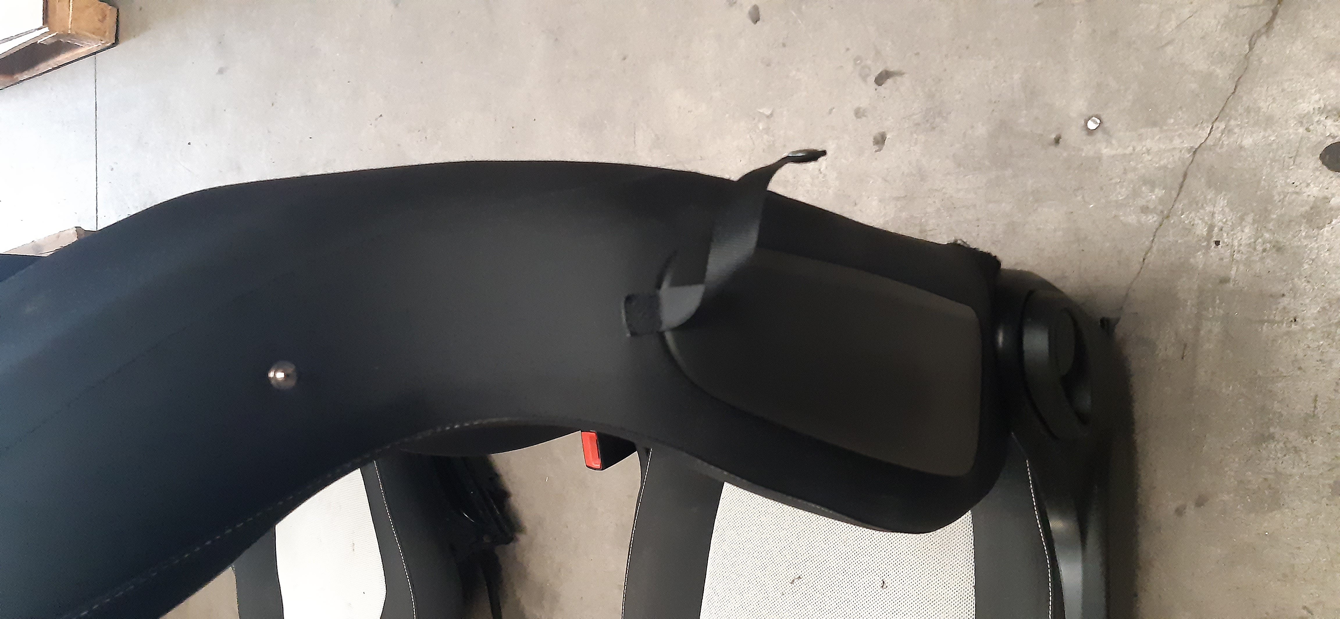 Interno completo di plastiche e tappetini in tessuto nero e grigio chiaro Smart Fortwo 3P 2017 