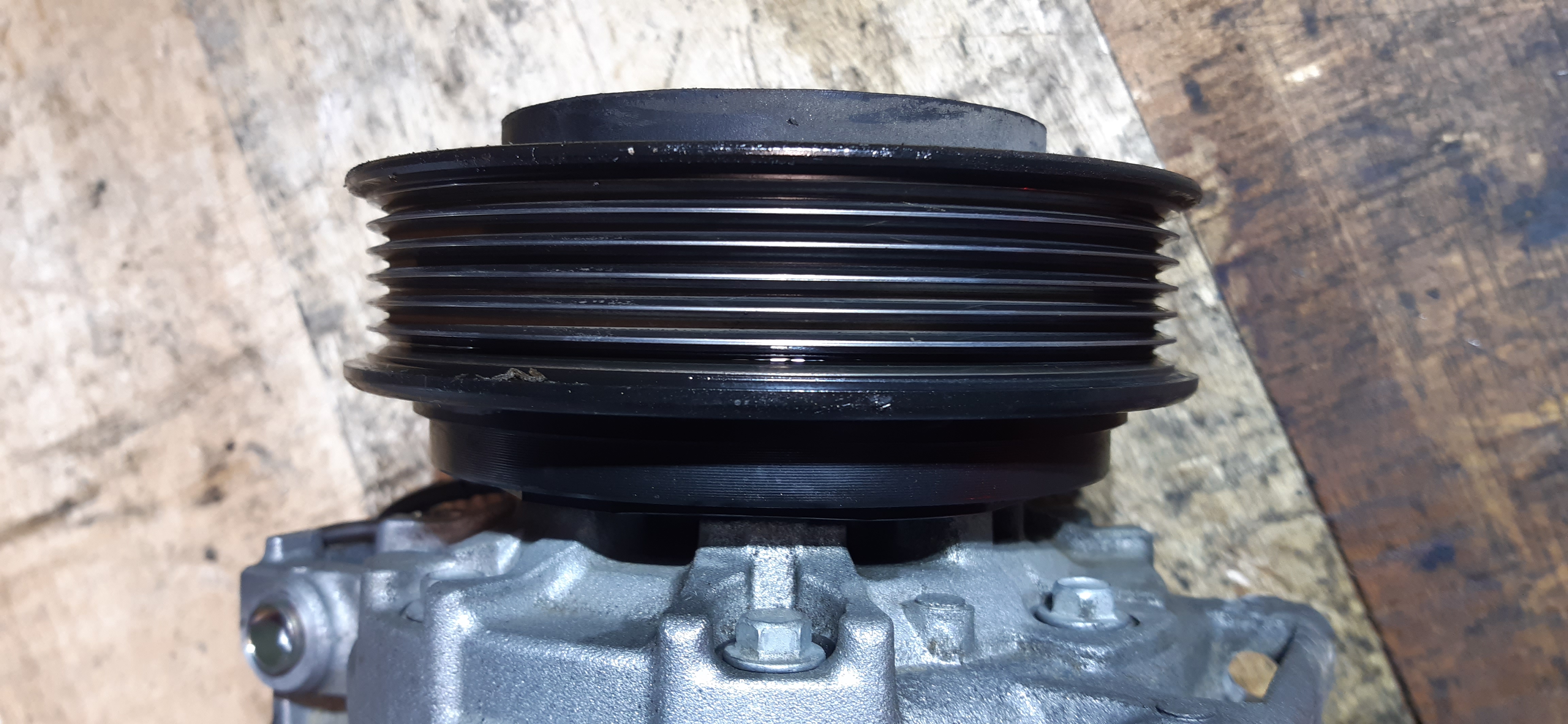 Compressore clima Audi A6 2.8B V6 2001 AMX 4B0260805B COMU720