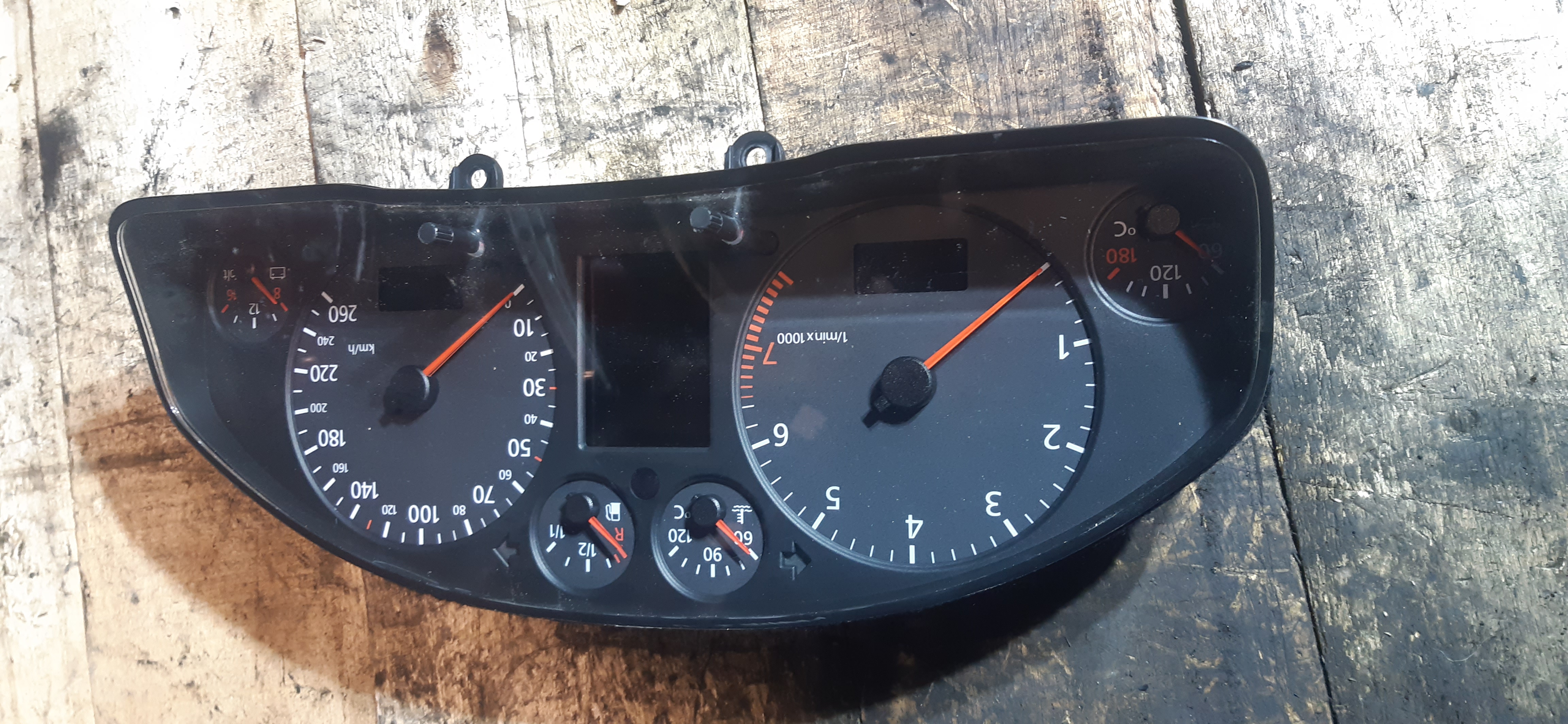 Tachimetro Audi A6 2.8B V6 2001 4B0920932 TACH348