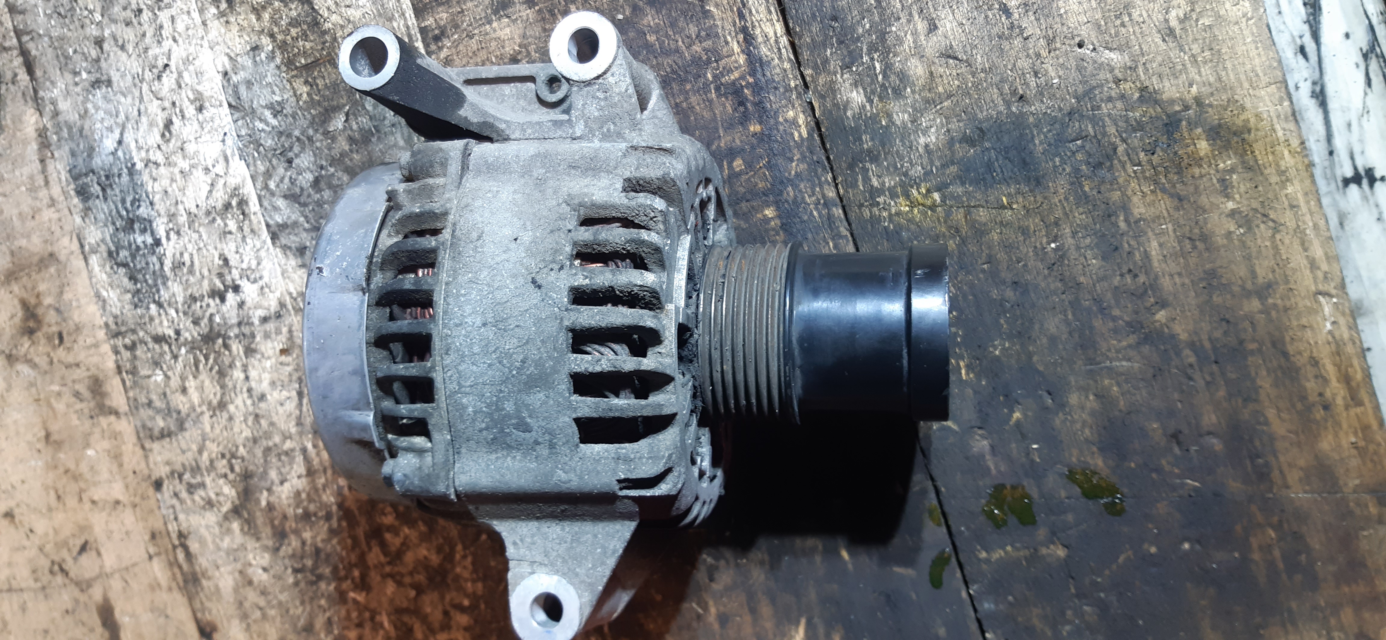 Alternatore Ford Transit 2.4TDDI D2FA ALT746