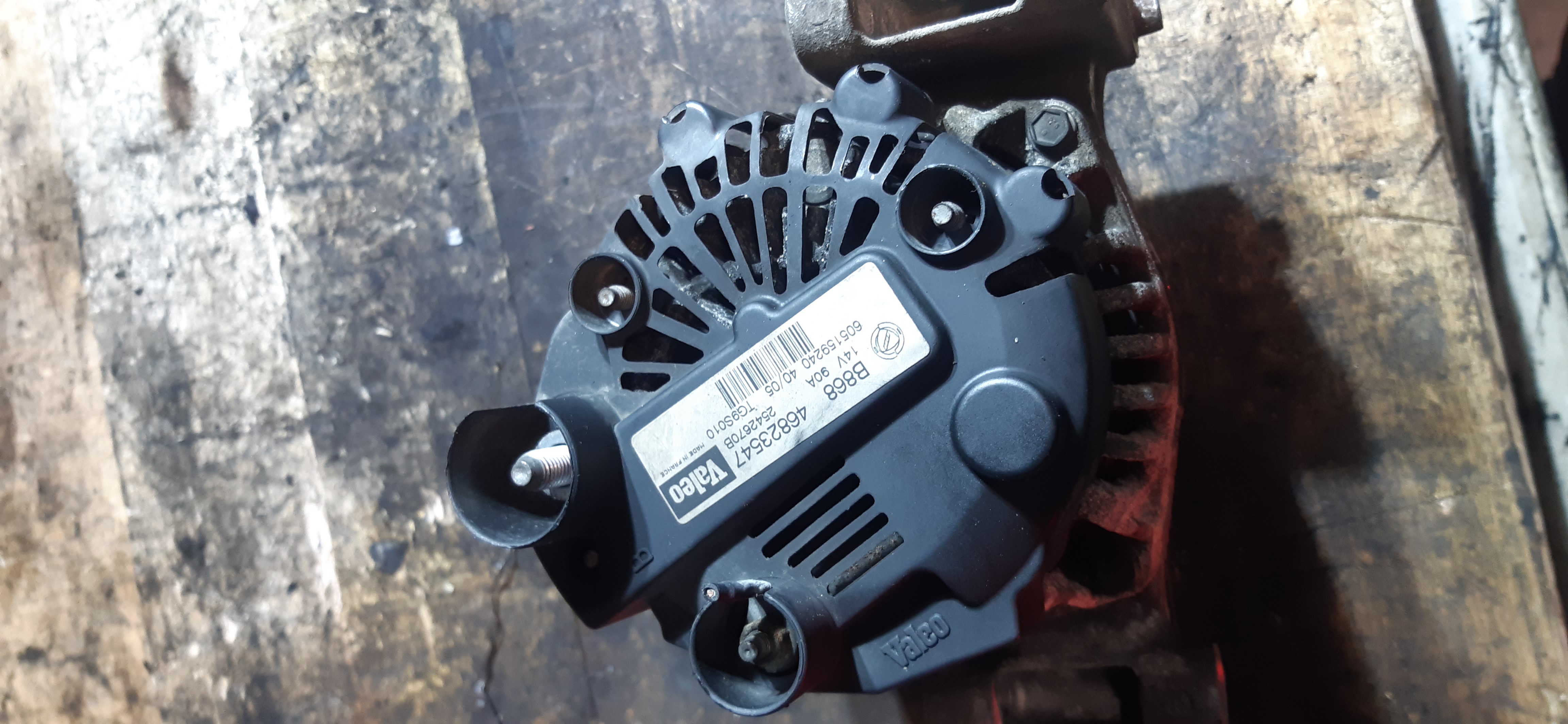 Alternatore Fiat G. Punto 1.3MJ 199A2000 46823547 ALT755