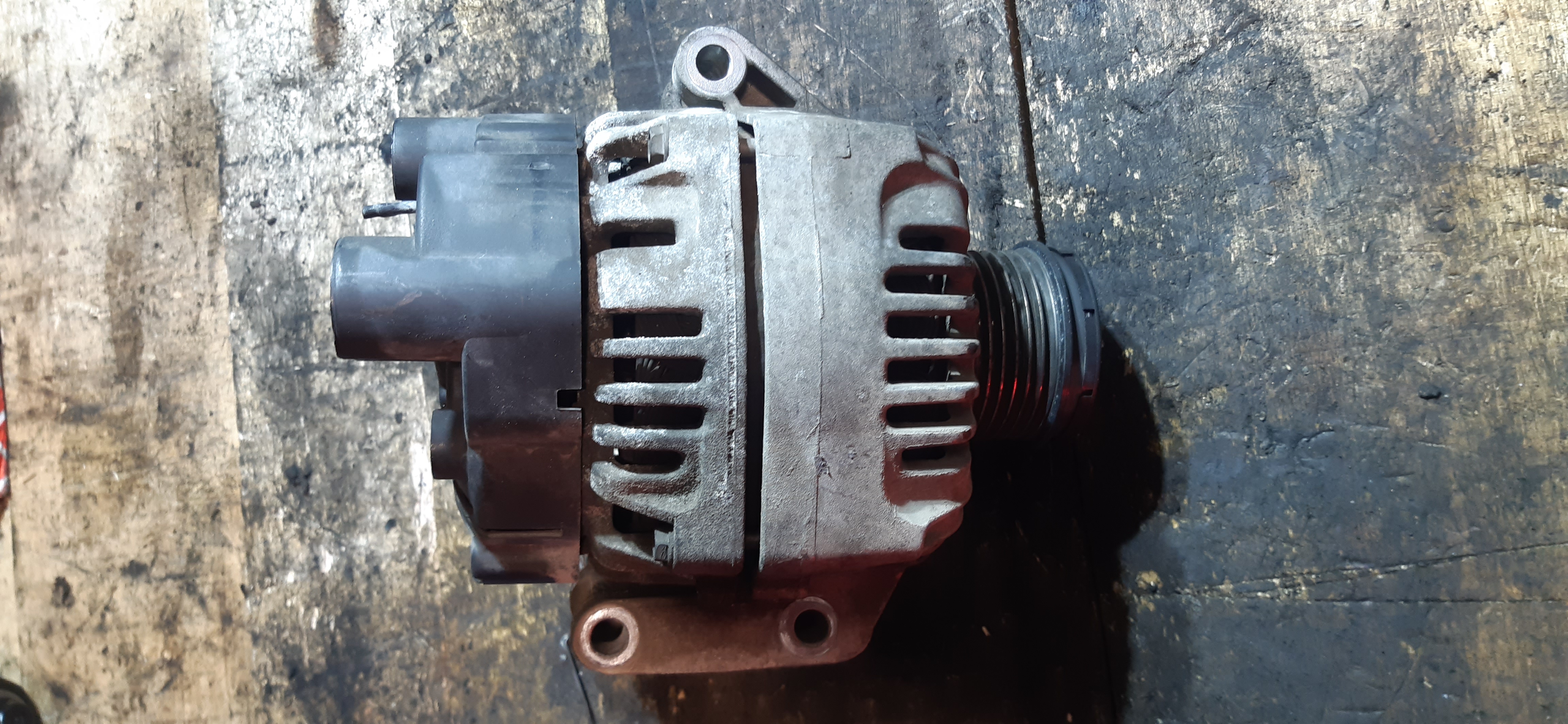 Alternatore Fiat G. Punto 1.3MJ 199A2000 46823547 ALT755