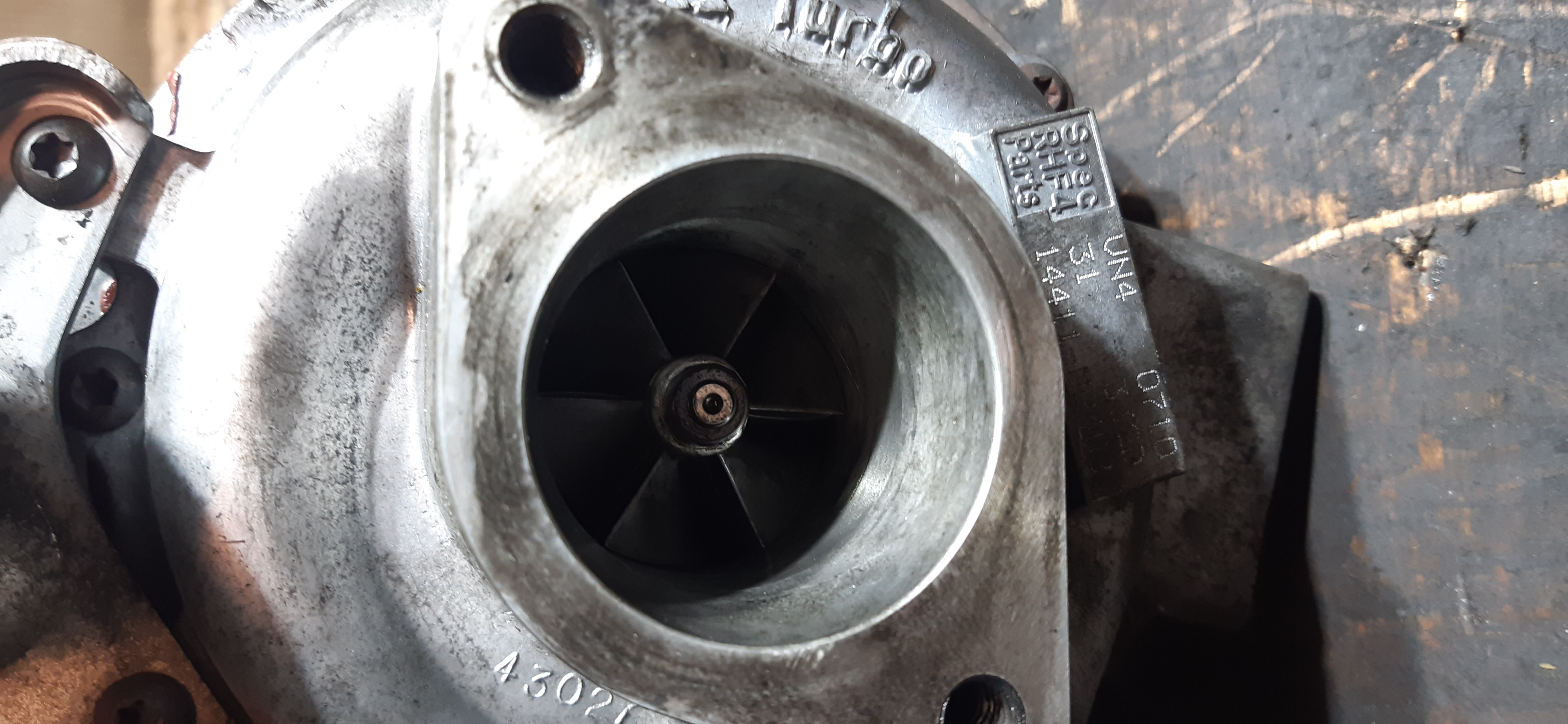 Turbina Meccanica Nissan Cabstar YD25 14411BM40B TB358