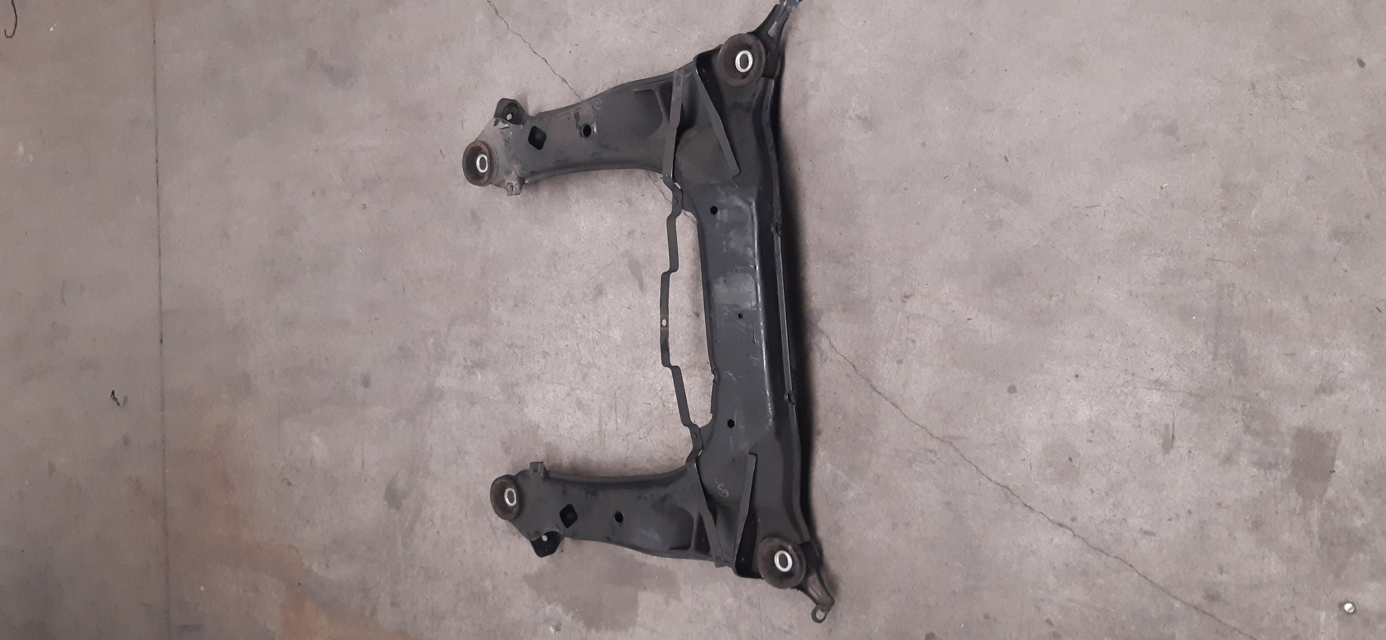 Culla motore Ant Audi A4 1.9TDI 130CV 8E0399313F MECC1469