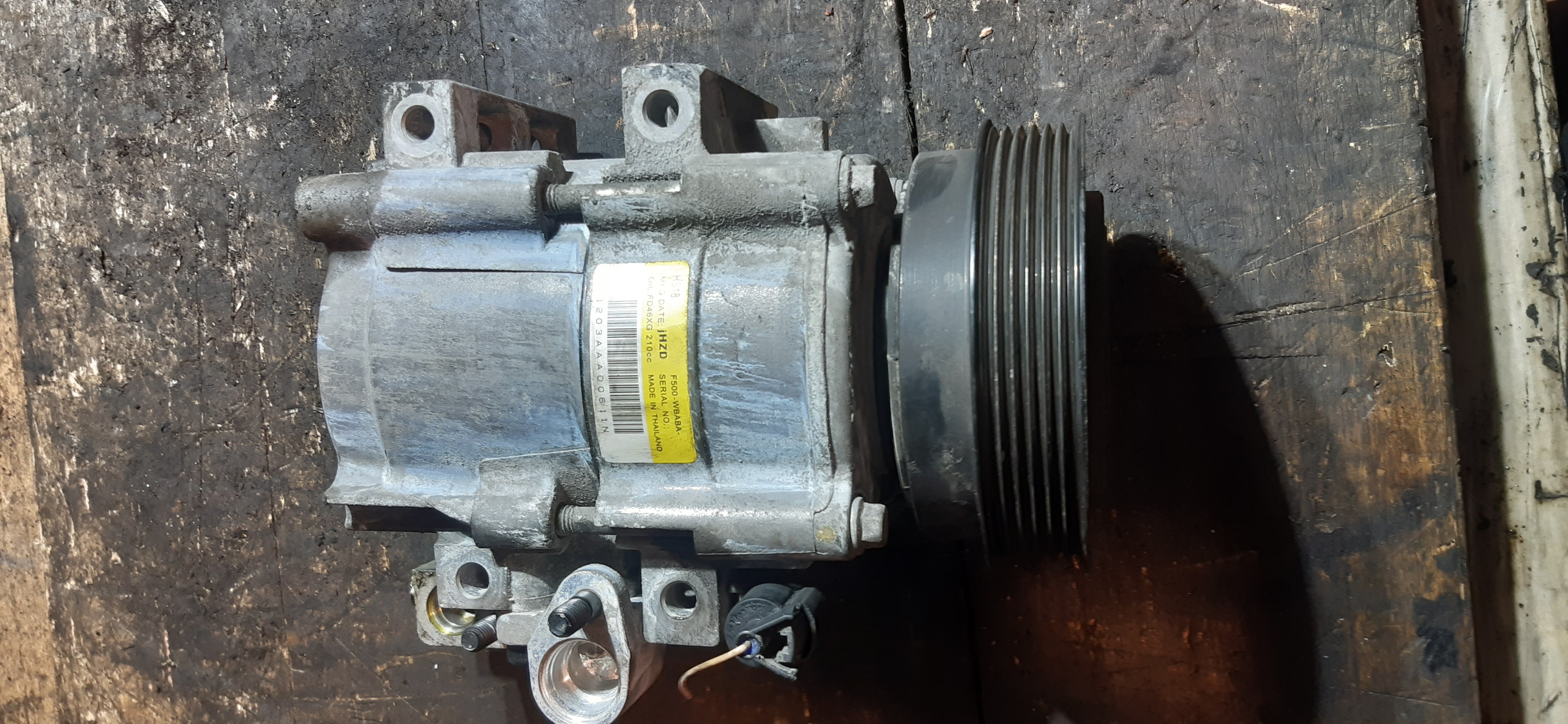 Compressore clima Mahindra XUV 500 2.2TD HNE4L 1203AAA00611N COMU738