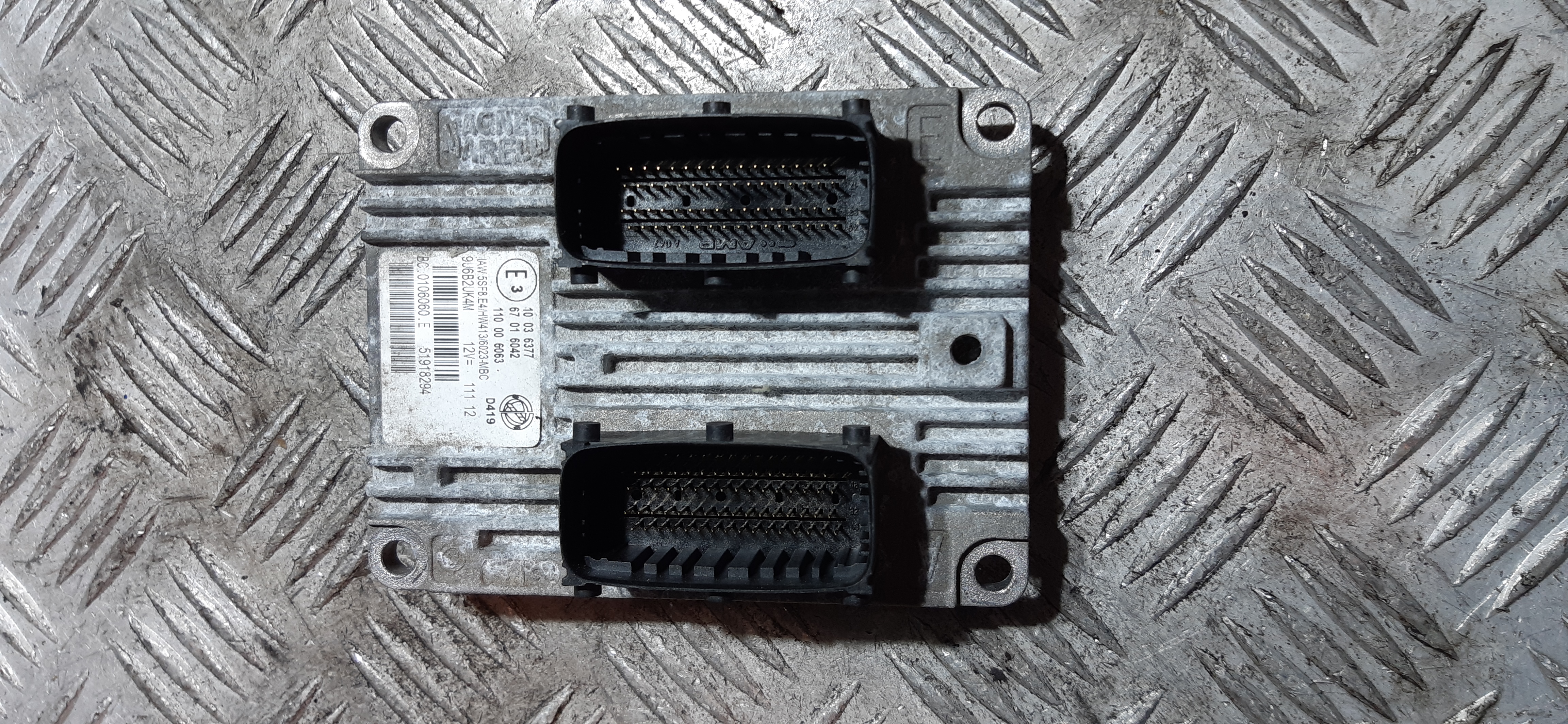 Centralina ECU Fiat G. Punto EVO 1.4B 2016 3P 110006063 CEVU974