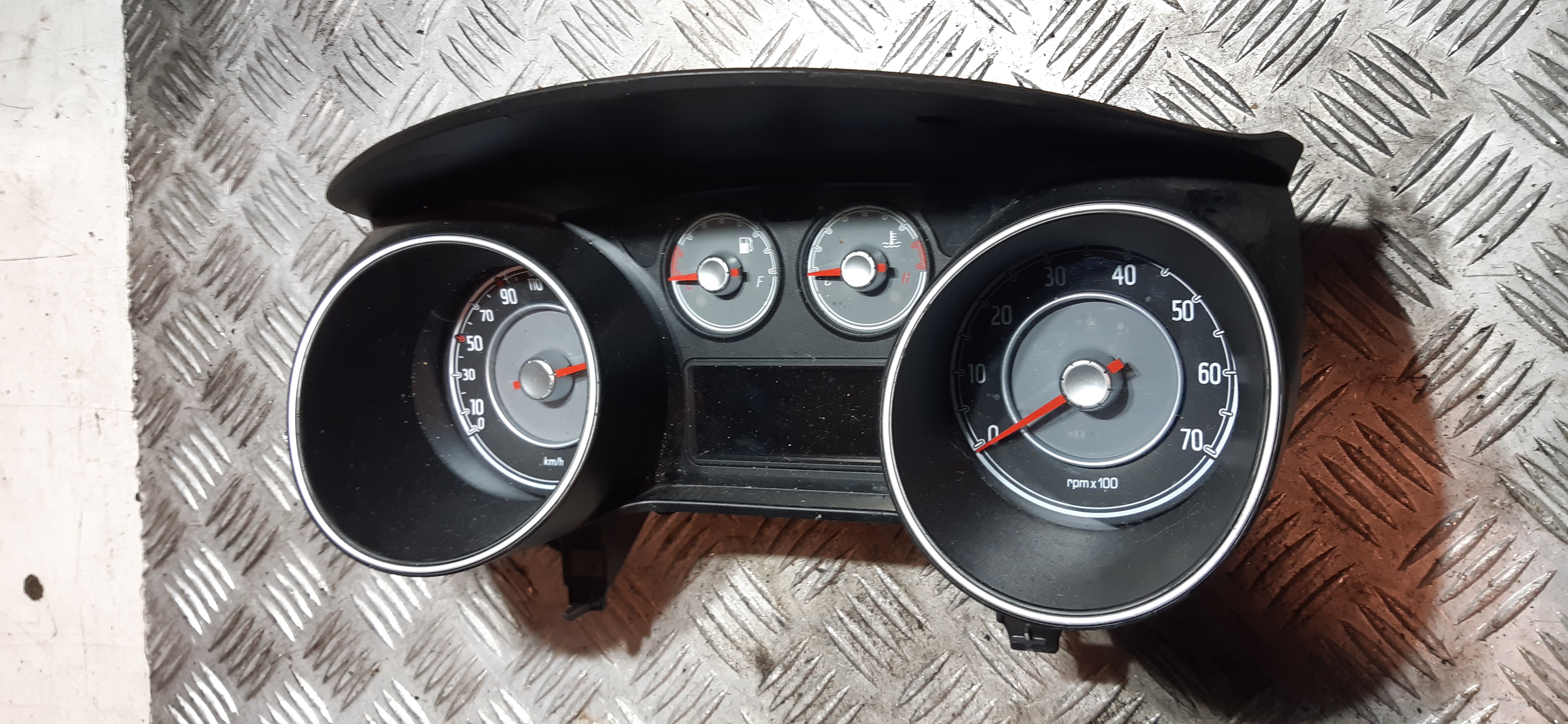 Tachimetro Fiat G. Punto EVO 1.4B 2016 3P 5550030617 TACH357