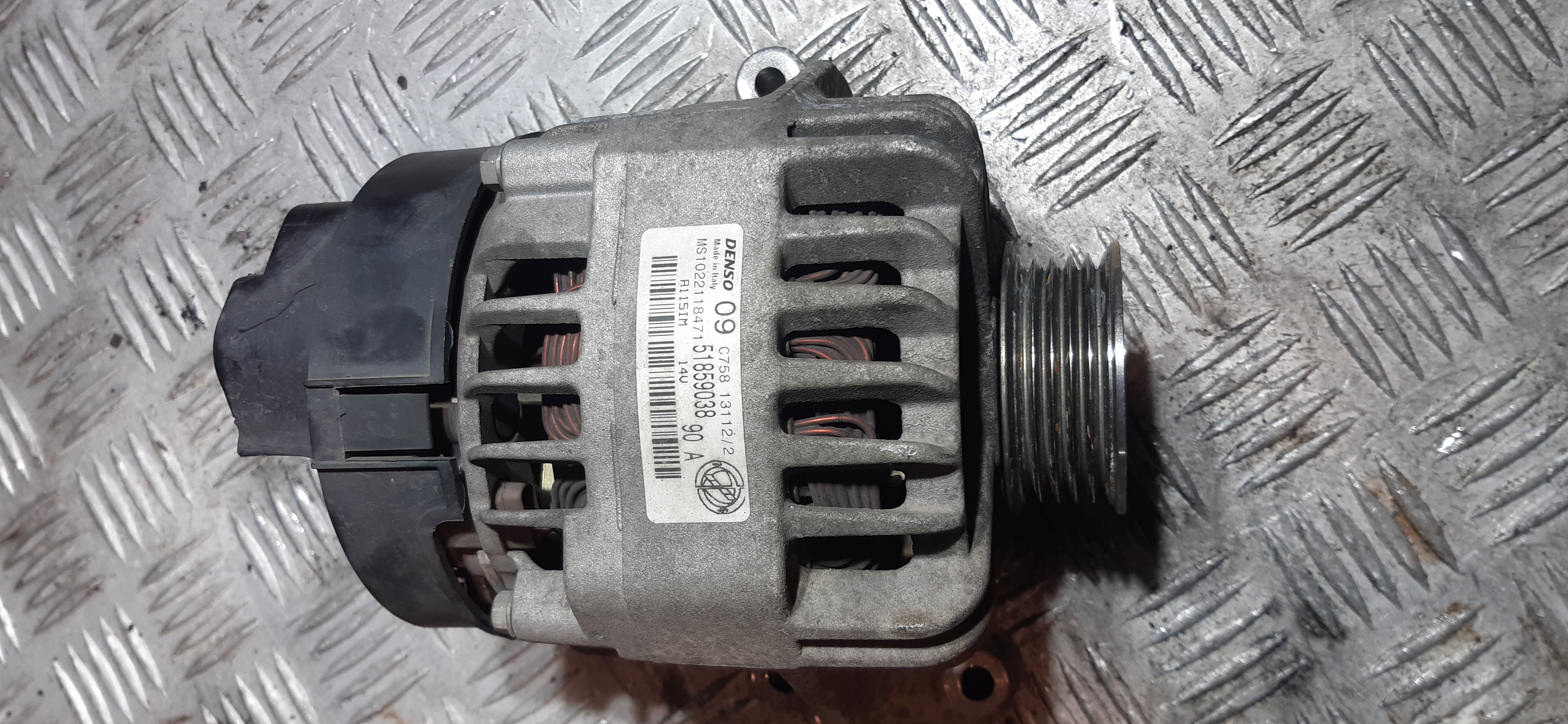 Alternatore Fiat G. Punto EVO 1.4B 2016 3P 350A1000 51859038 ALT769