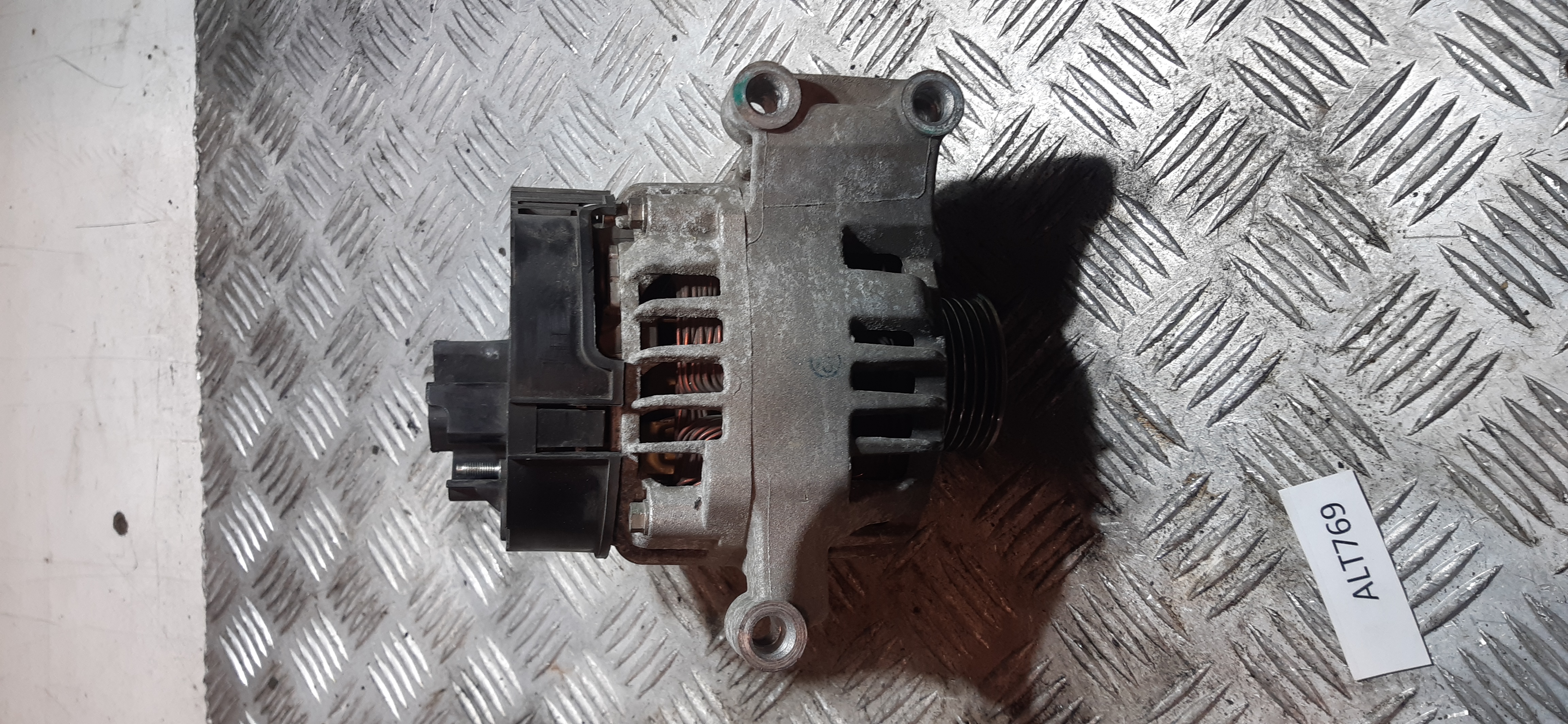 Alternatore Fiat G. Punto EVO 1.4B 2016 3P 350A1000 51859038 ALT769