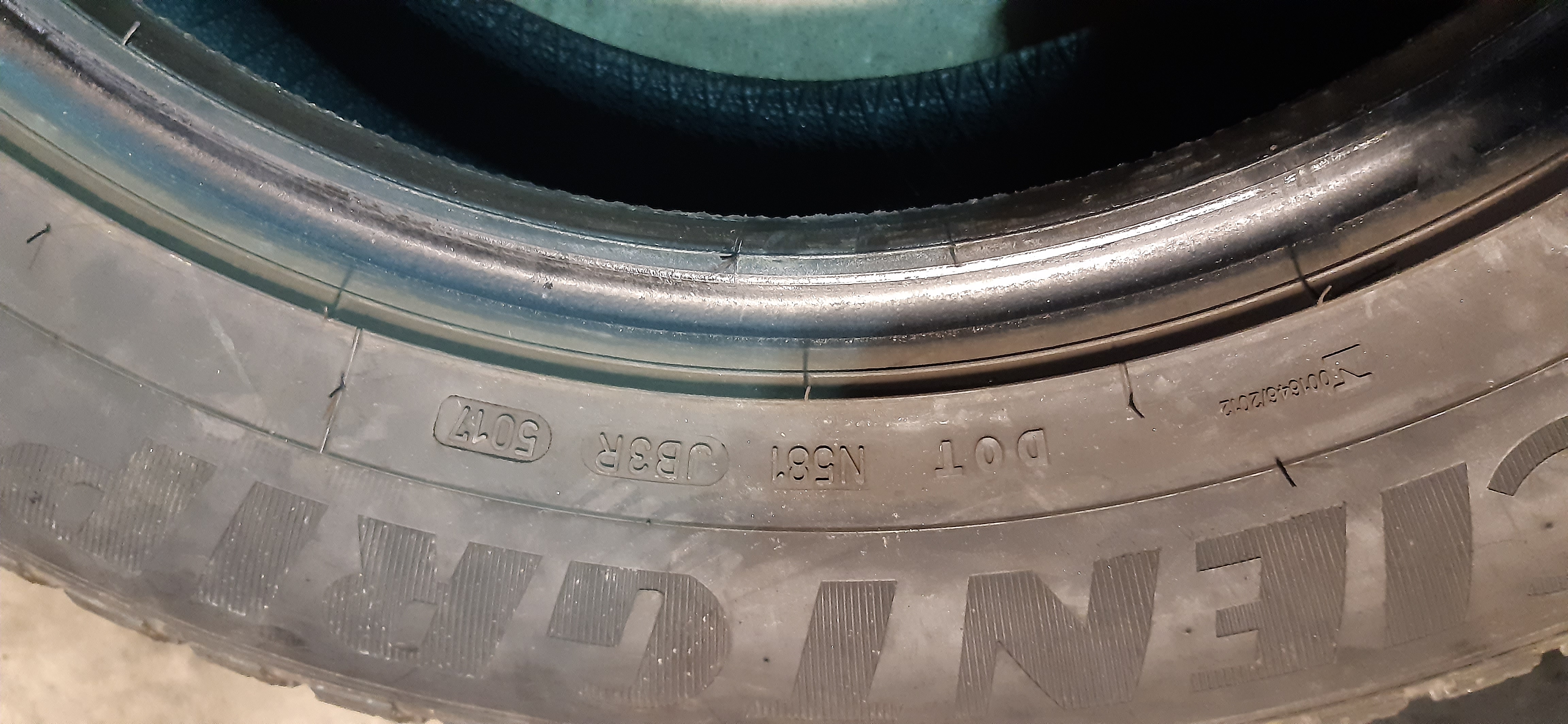 N.2 Gomme estive GOOD YEAR 235/65 R17 104V DOT5017 GOMMUS252