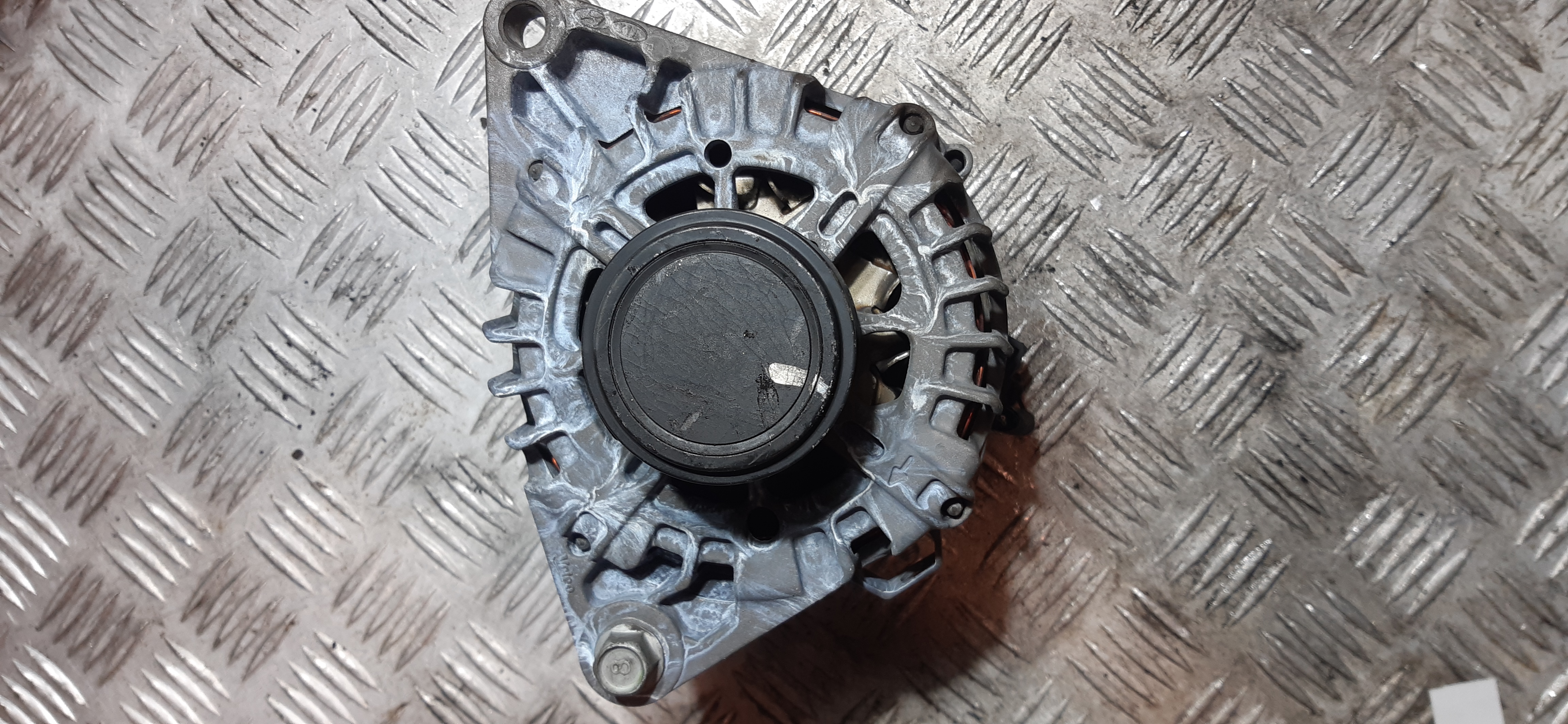 Alternatore Hyundai IX35 1.7TD D4FD 373002A850 ALT771