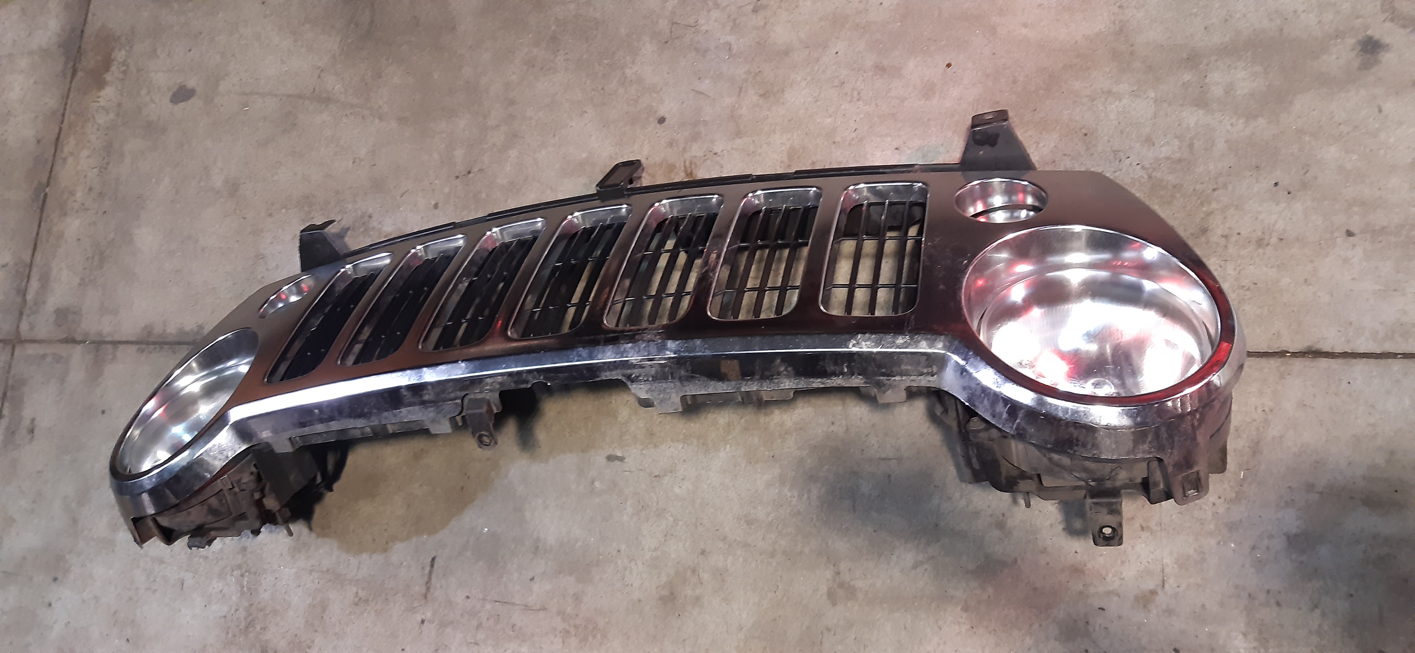 Rivestimento ossatura Ant completa Jeep Liberty 3.7B V6 2008 55156755 PLS1962