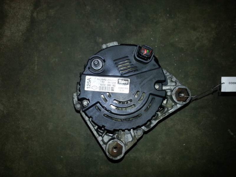 Alternatore usato nissan primera 1.9 DCI 2007 8200086162