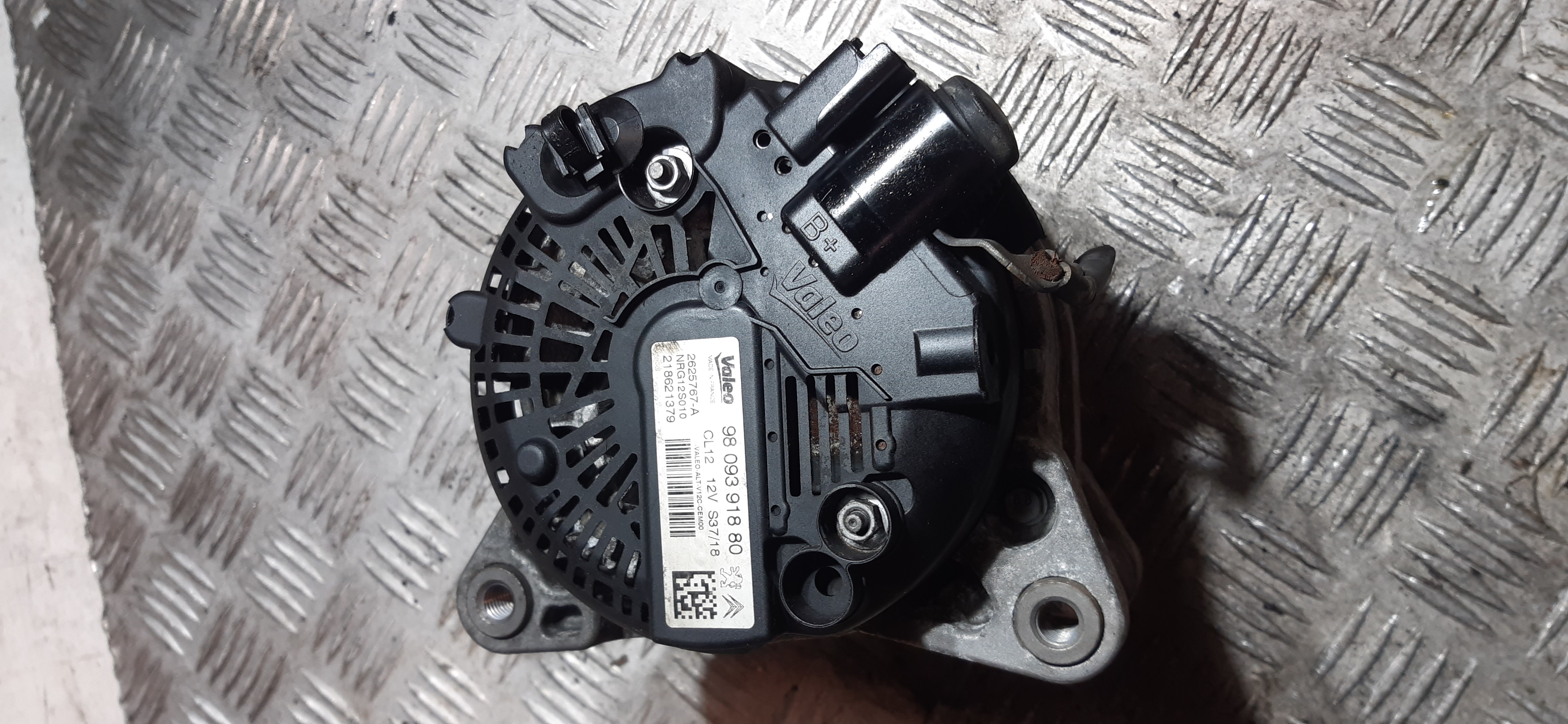 Alternatore Peugeot 208 1.2B 2019 HM05 9809391880 ALT773