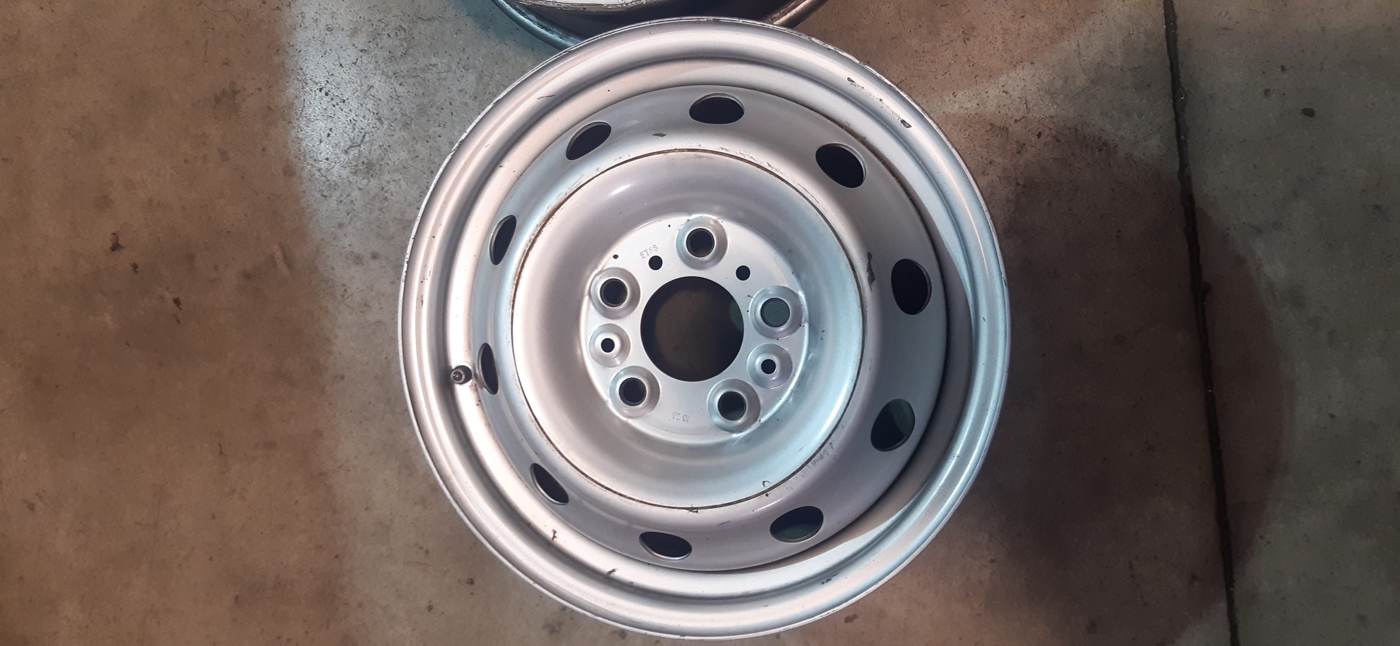 N.2 Cerchi in ferro 5 FORI Fiat Ducato 2.3MJ 2020 6JX15H2 ET63