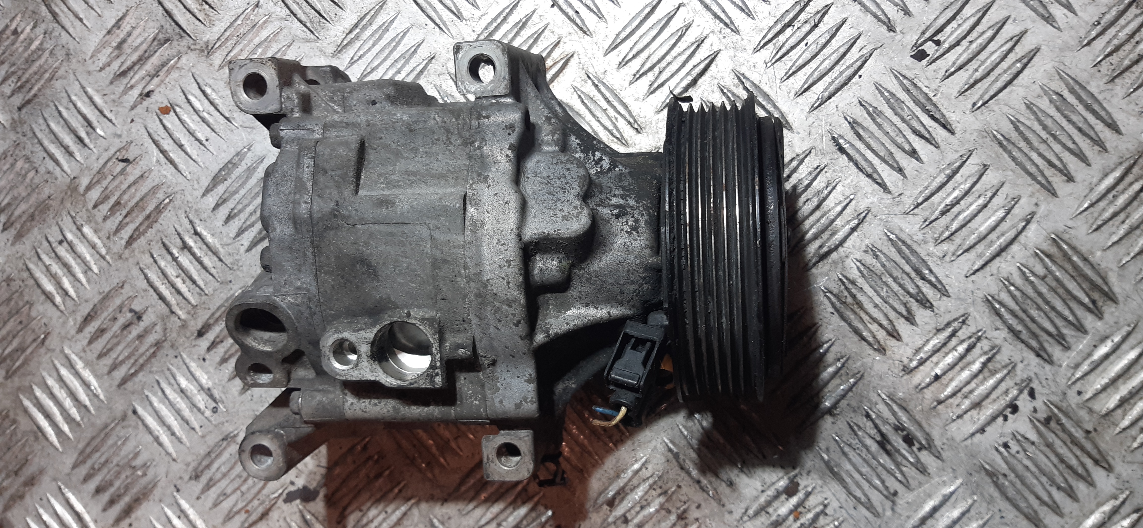 Compressore clima Fiat 1.3MJ 188A9000 5A7975300 46819144 COMU750