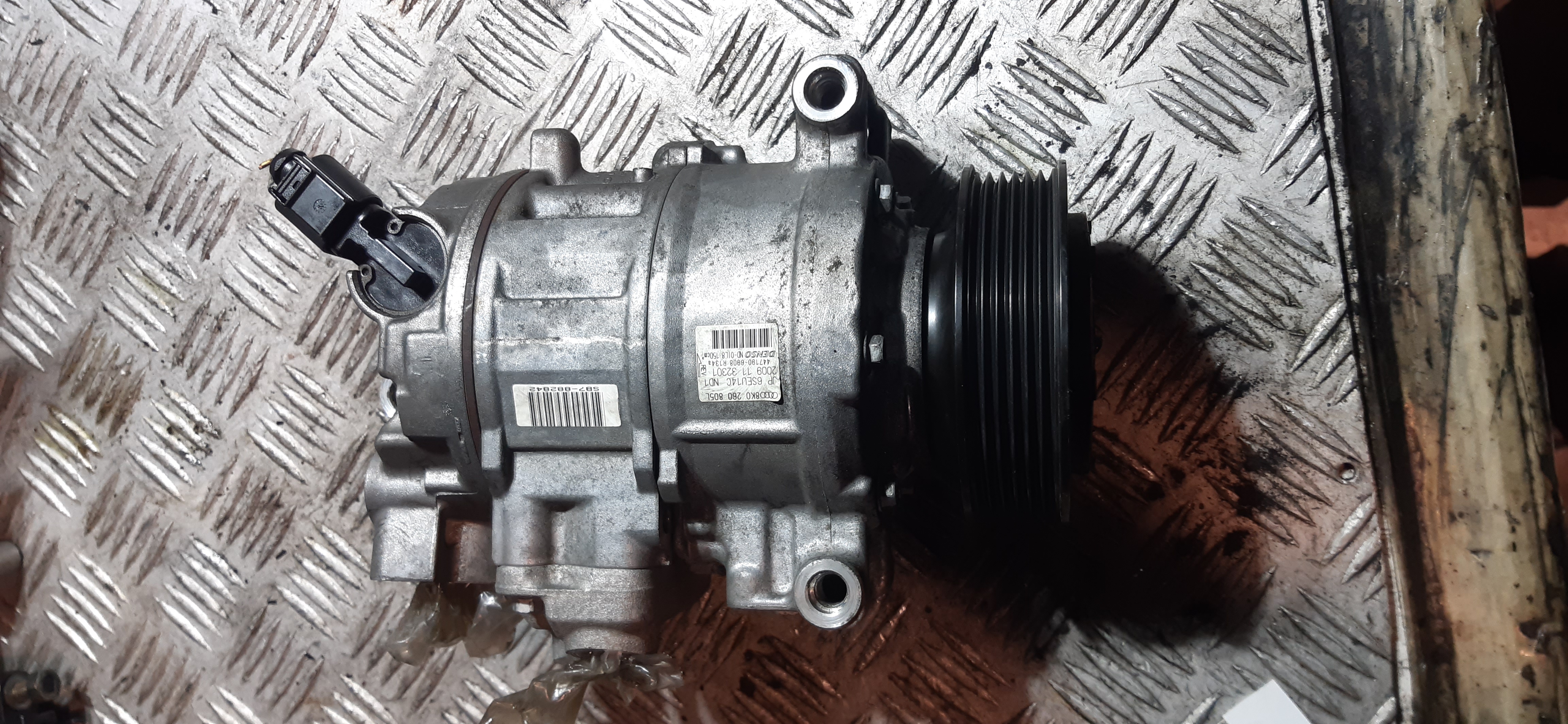 Compressore clima Audi Q5 2.0TD 2010 CAH 8K0260805L COMU751