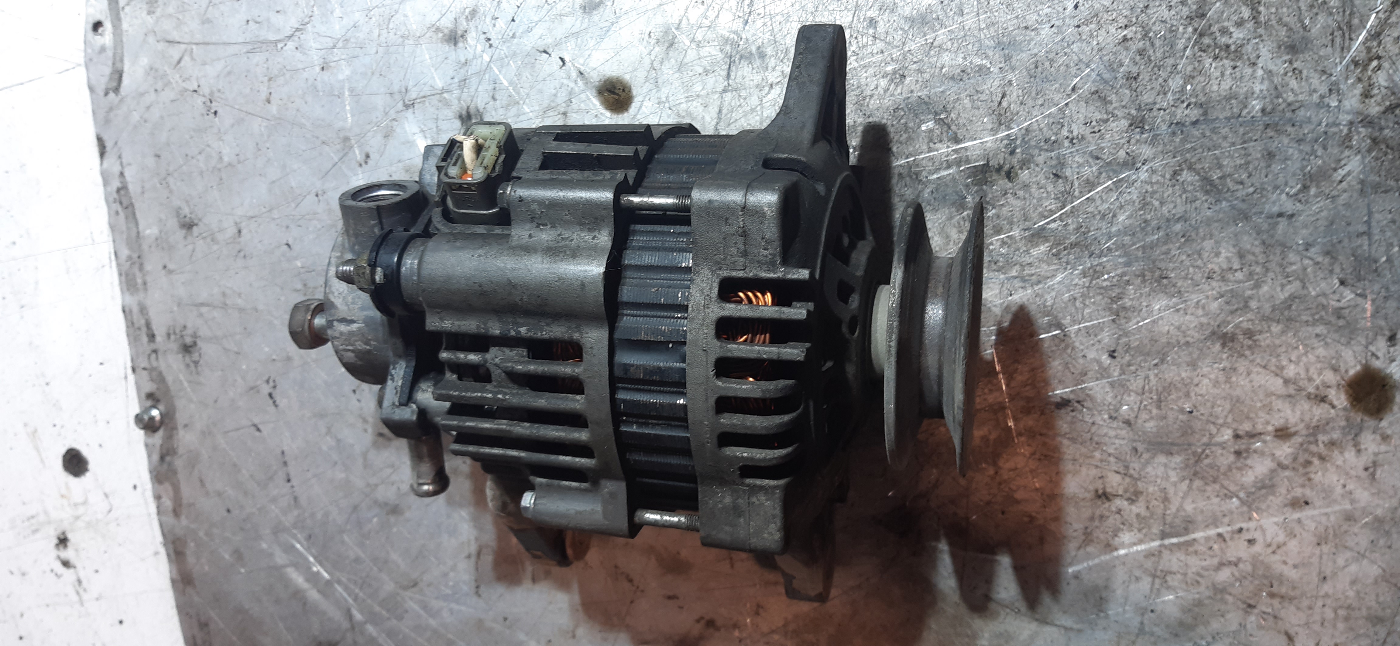 Alternatore Isuzu 3.0TD 4JH1-X ALT798