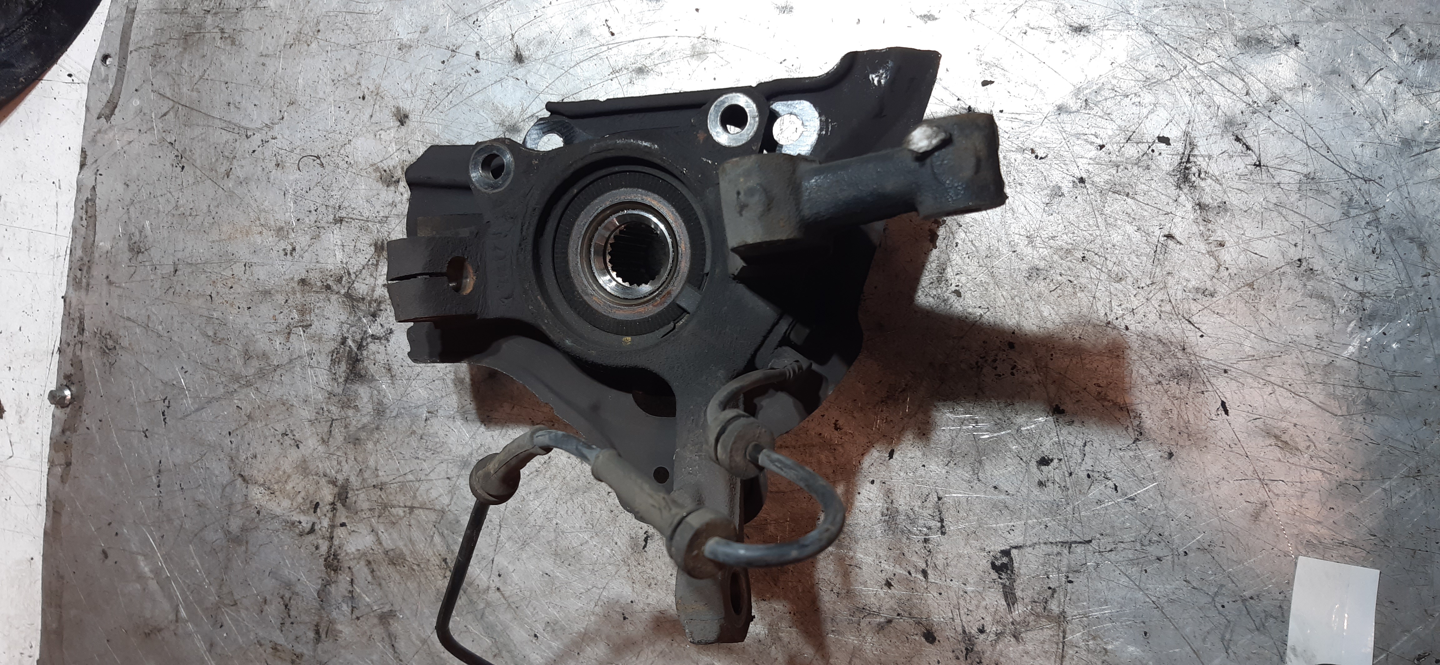 Mozzo Ant DX Fiat Punto 3° Serie 1.2B 2010 188A4000 MECC2530