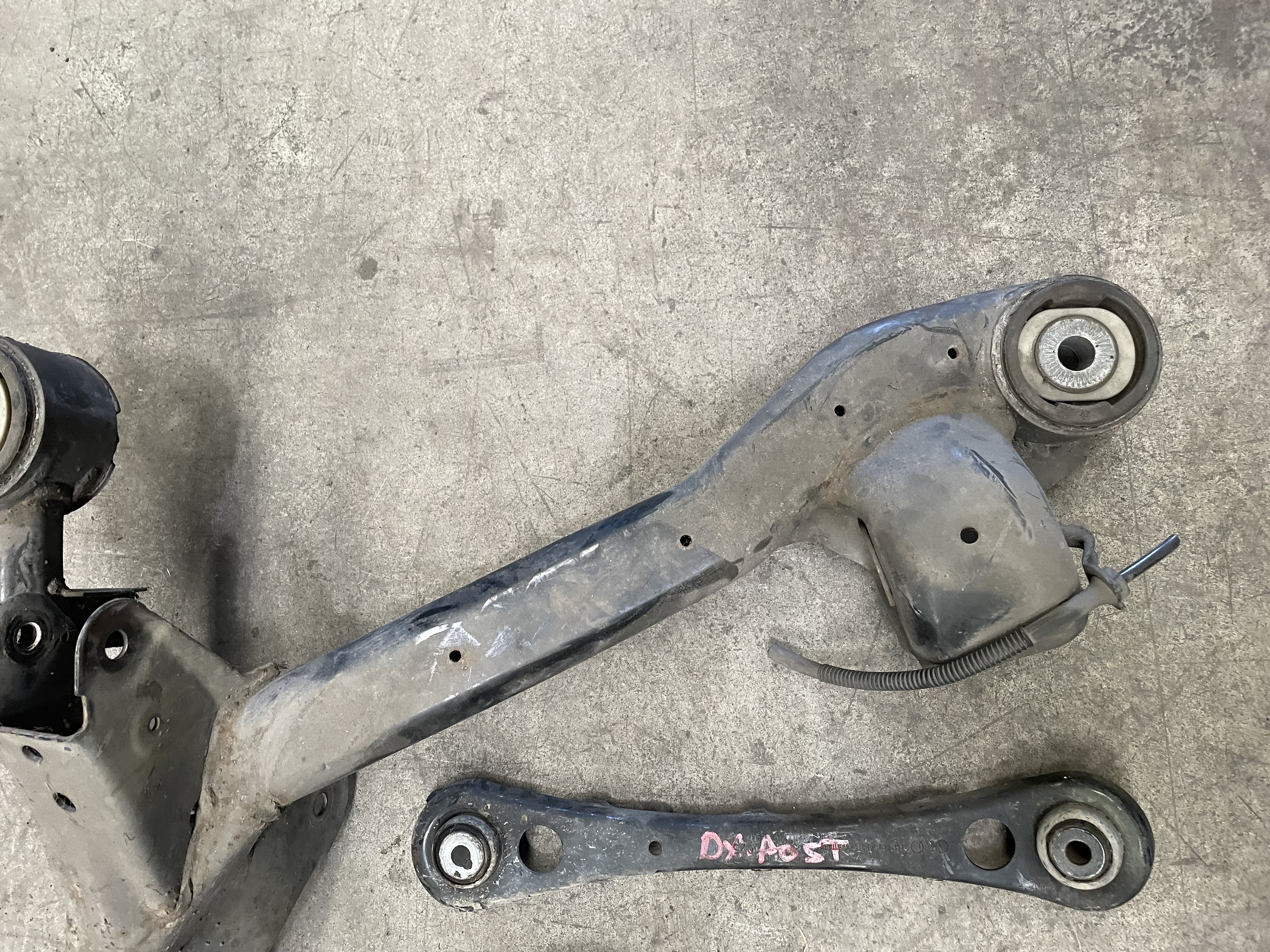 PONTE ASSALE COMPLETO DI BRACCI SENZA MOZZI AUDI A4 2.0TDI 2006 BPW MECC2622