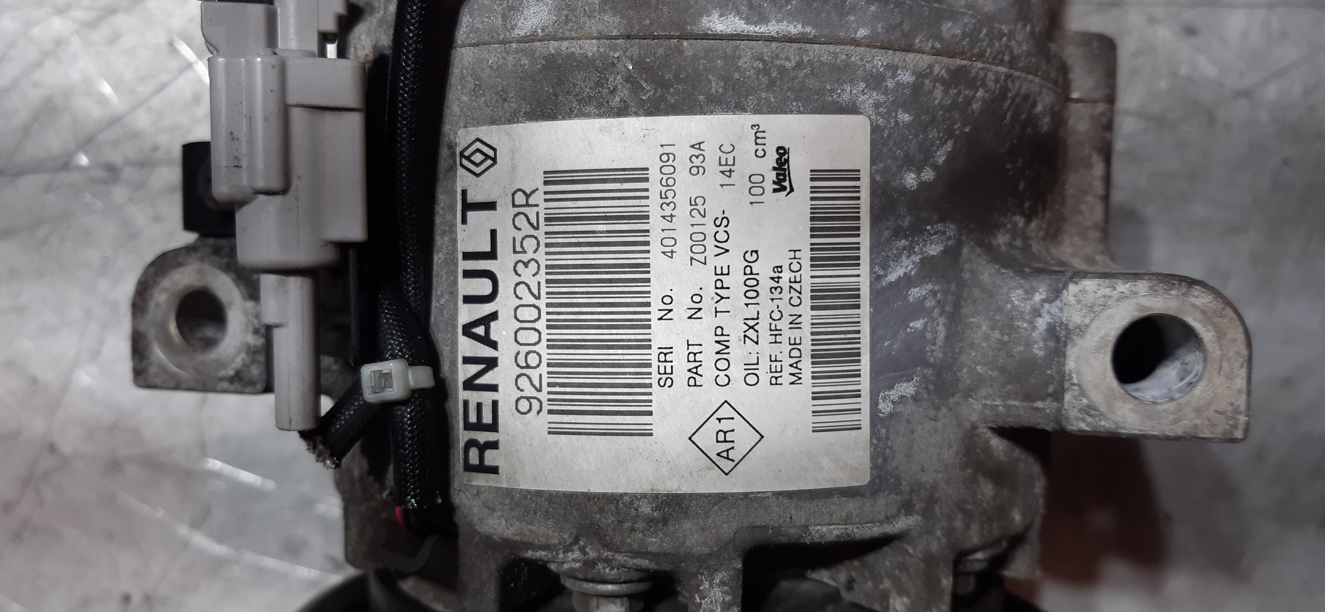 Compressore clima Renault Clio 1.5DCI 2014 5P SW K9K C6 926002352R COMU770