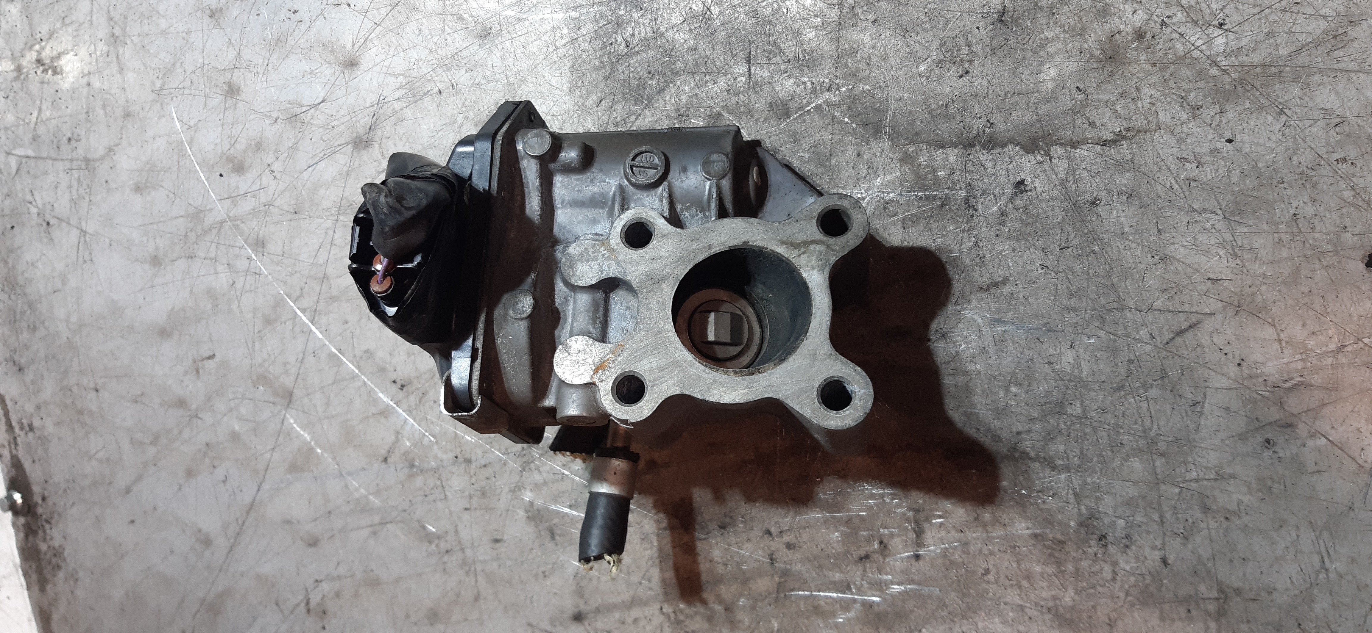 Valvola EGR  Nissan Navara 2.5D YD25  147105X00B CF489