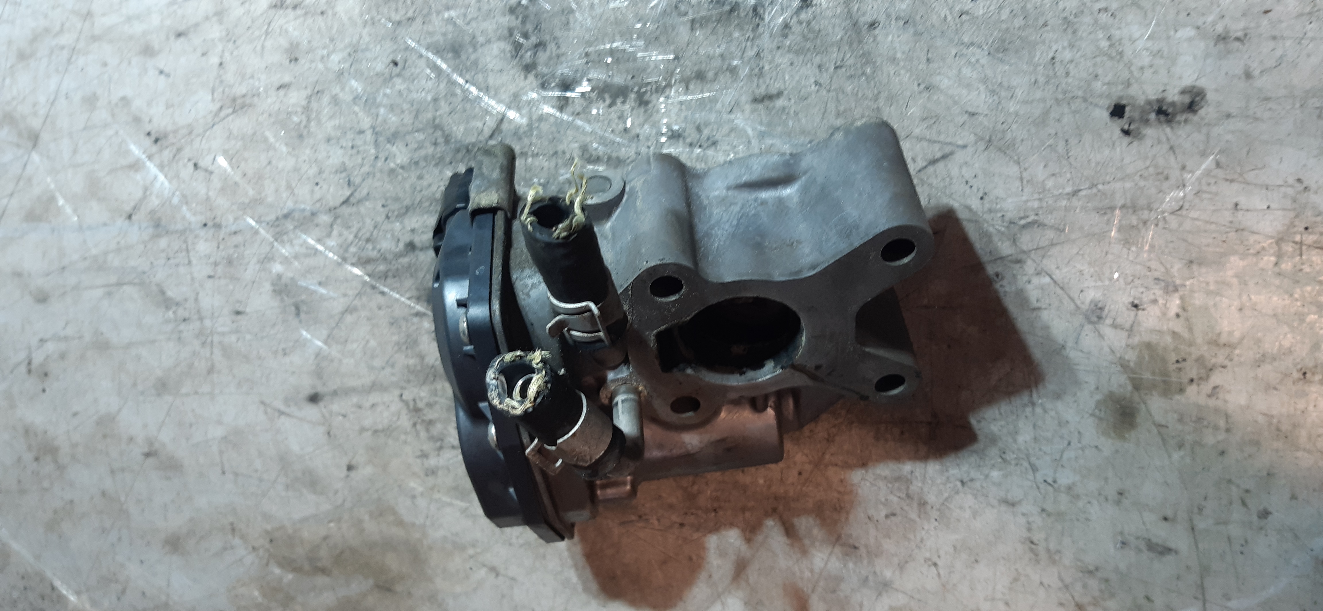 Valvola EGR  Nissan Navara 2.5D YD25    147105X00B CF489