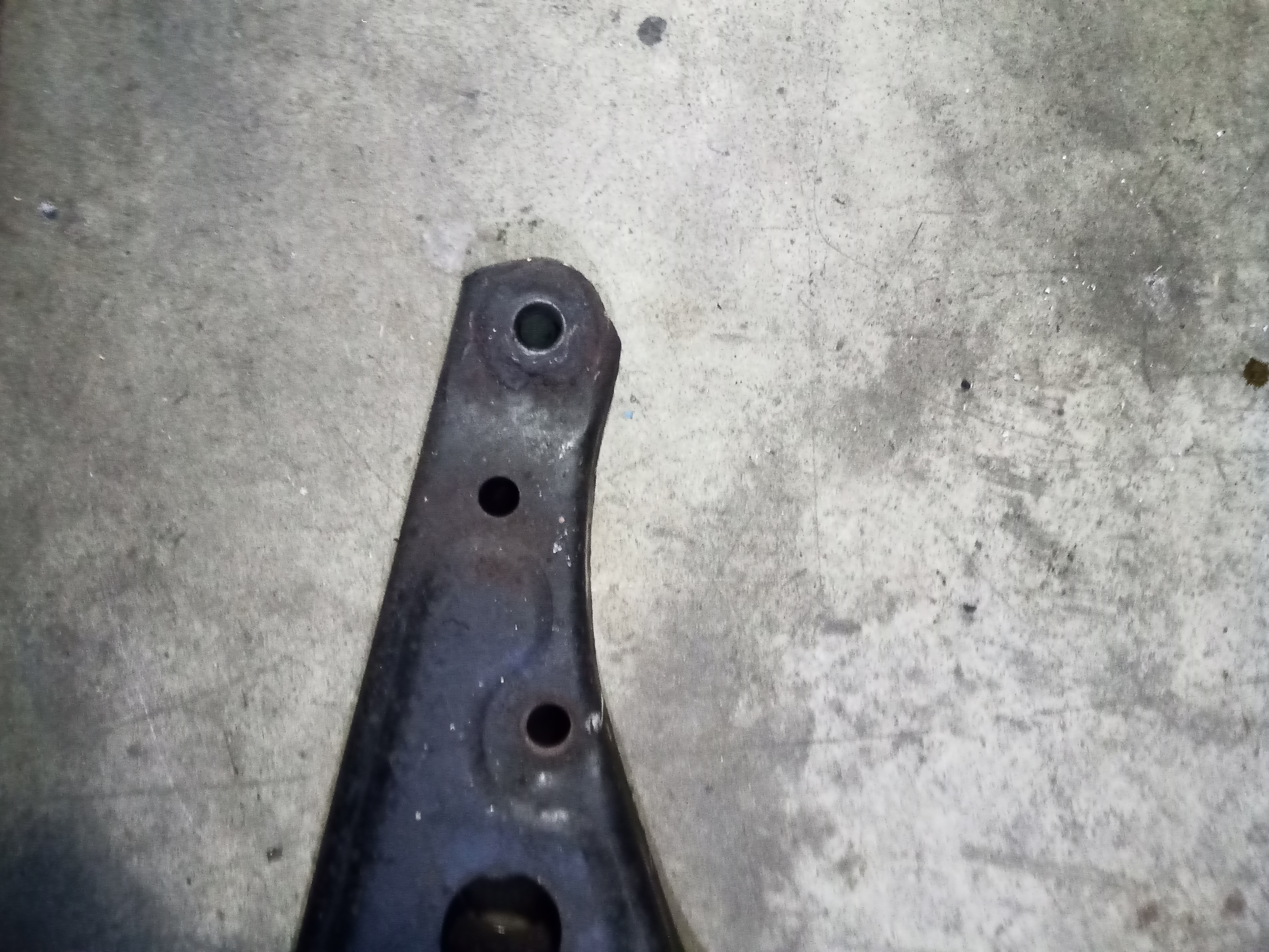 TRAPEZIO ANTERIORE SINISTRO  FORD TRANSIT 2.2 TDI 2002 MECC3093