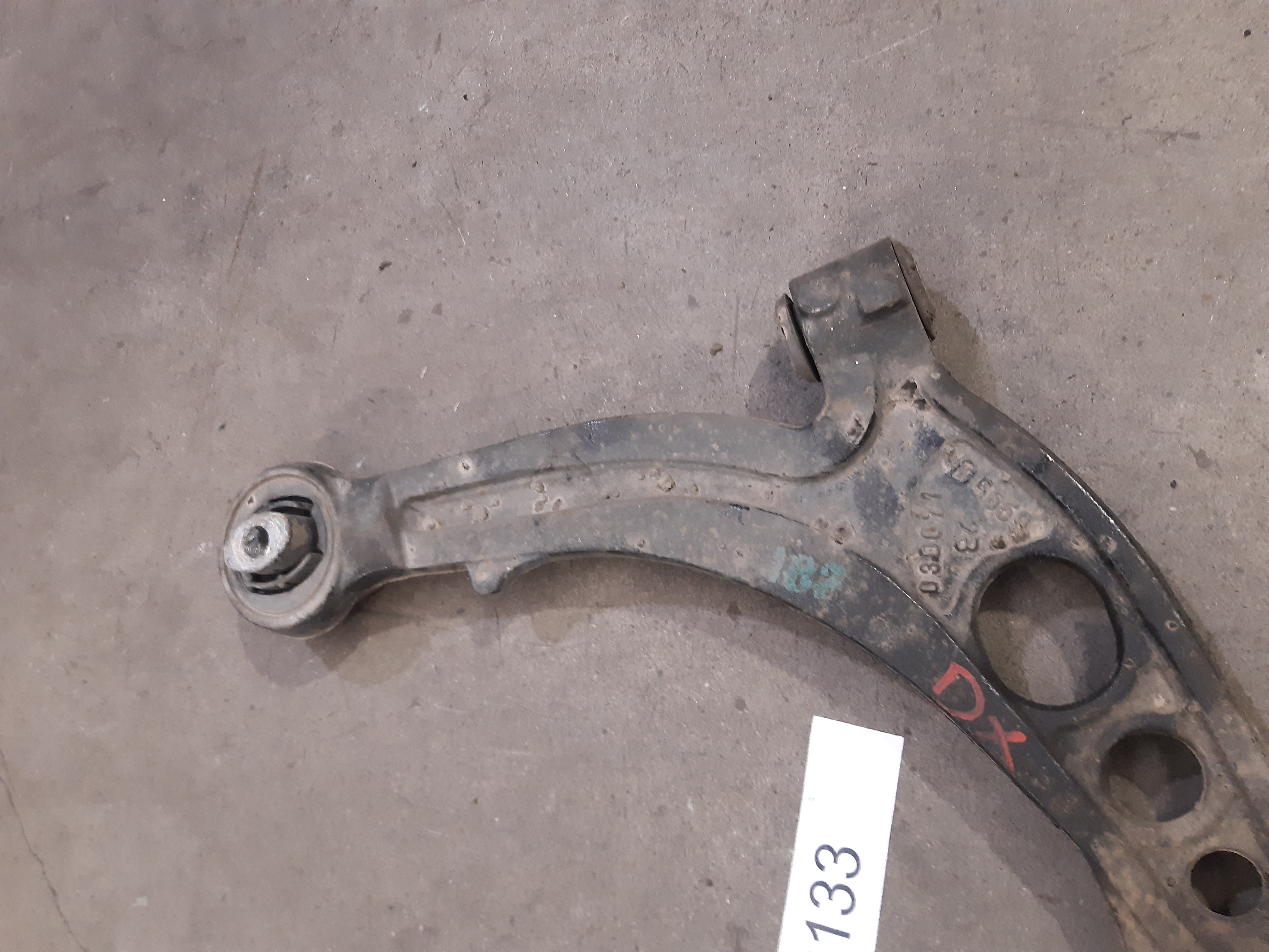 TRAPEZIO ANTERIORE DESTRO FIAT PUNTO/ DOBLO 1.9JTD MECC3133