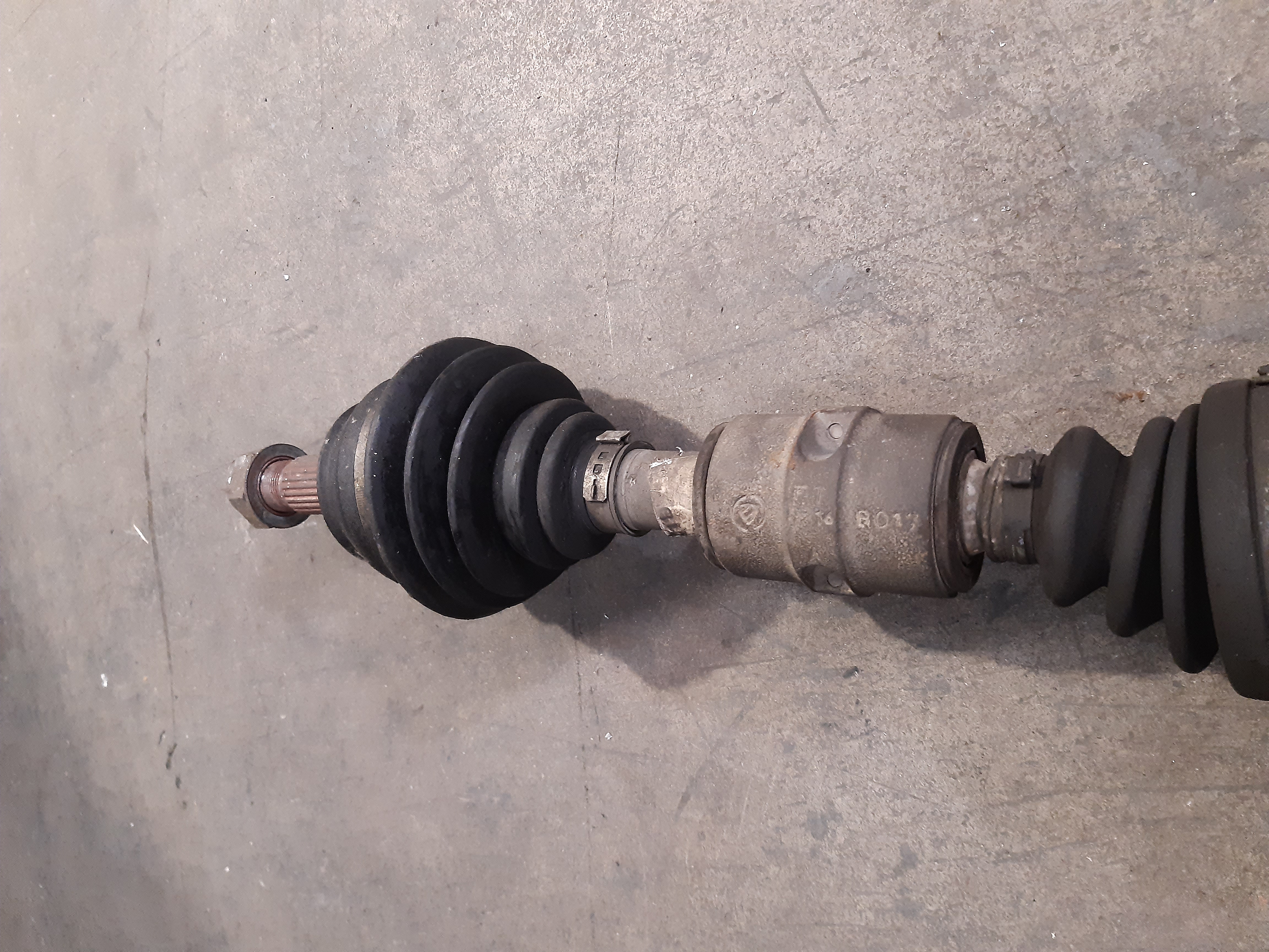 SEMIASSE ANTERIORE SINISTRO FIAT PUNTO / DOBLO 1.9JTD MECC3148