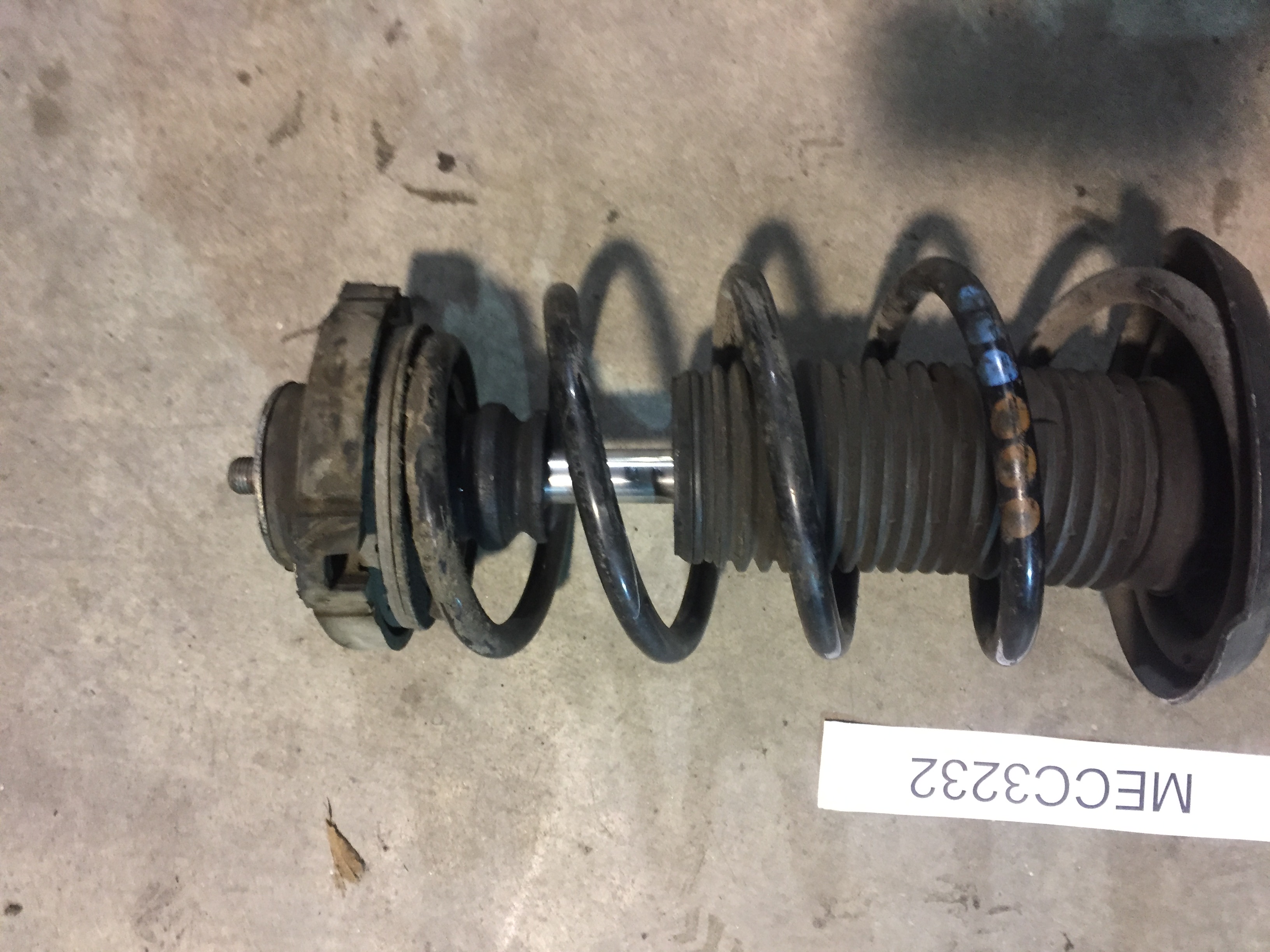 AMMORTIZZATORE ANTERIORE SINISTRO VW POLO 1.4 TDI 2000 MECC3232