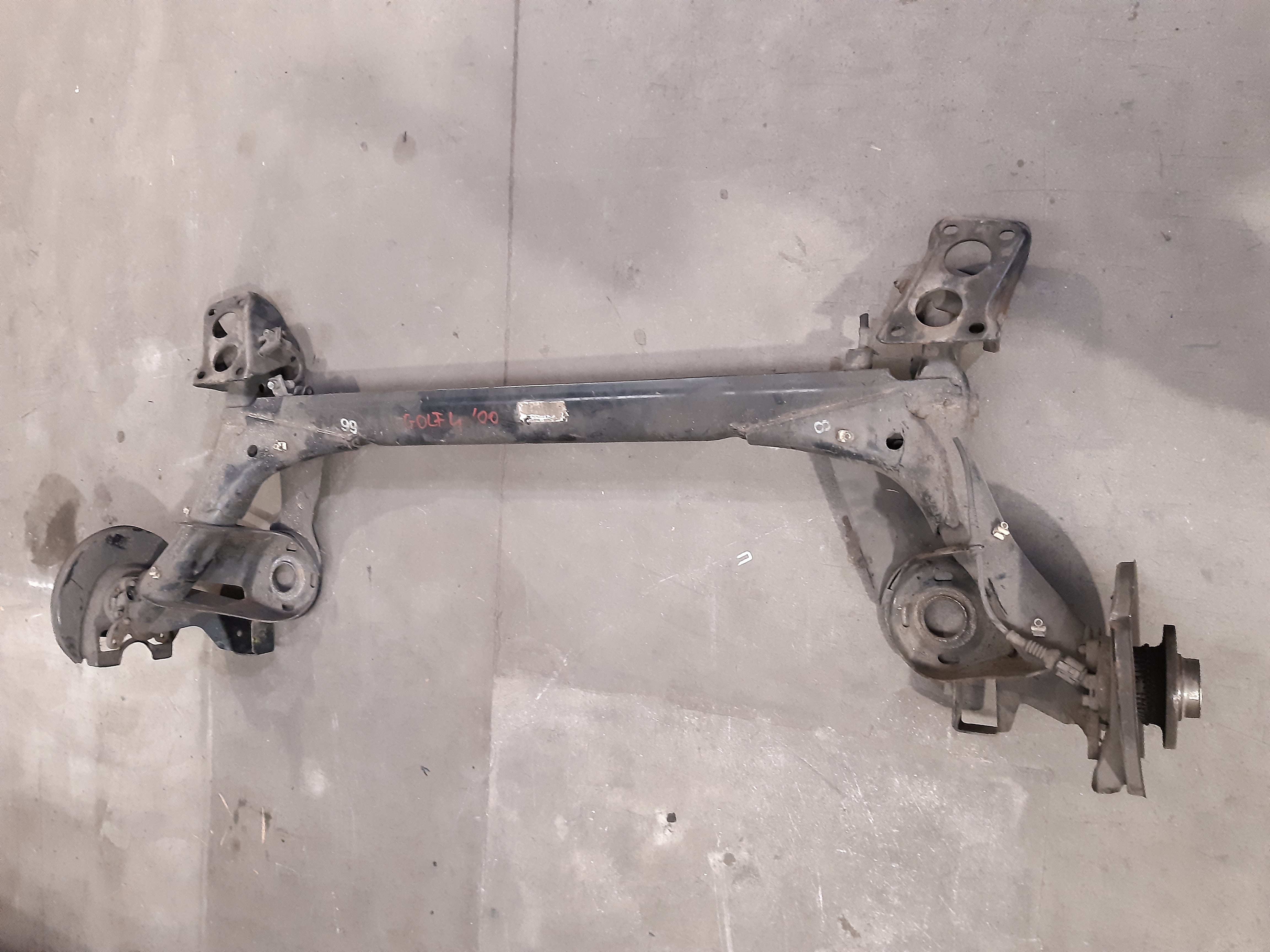 PONTE ASSALE POSTERIORE VW GOLF 4 1.9TD 130CV 2001 MECC3261