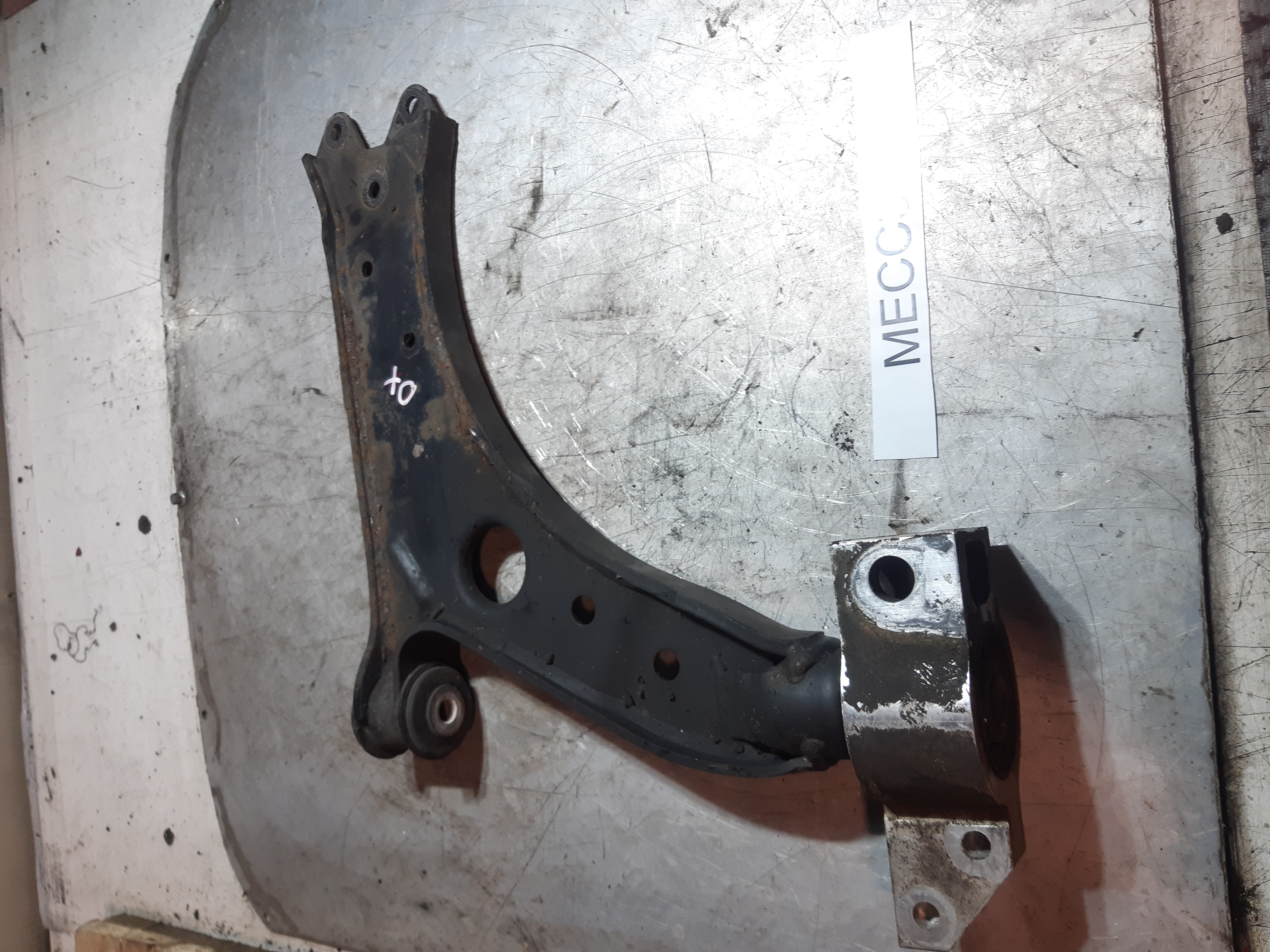 TRAPEZIO ANTERIORE DESTRO VW GOLF 5 1.9TDI 2007 BKC MECC3356