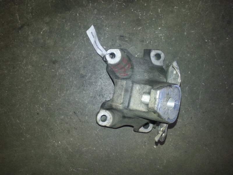 Supporto motore audi A5 3.0 TDI del 2008