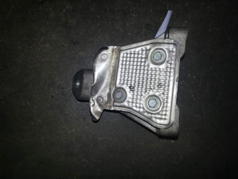 Supporto motore audi A5 3.0 TDI del 2008