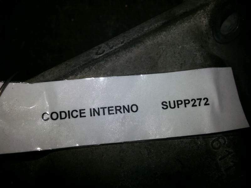 Supporto motore MB c 220 CDI